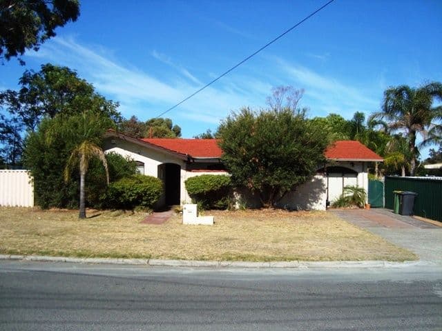 43 Moss Street, HUNTINGDALE WA 6110, Huntingdale - Image 1