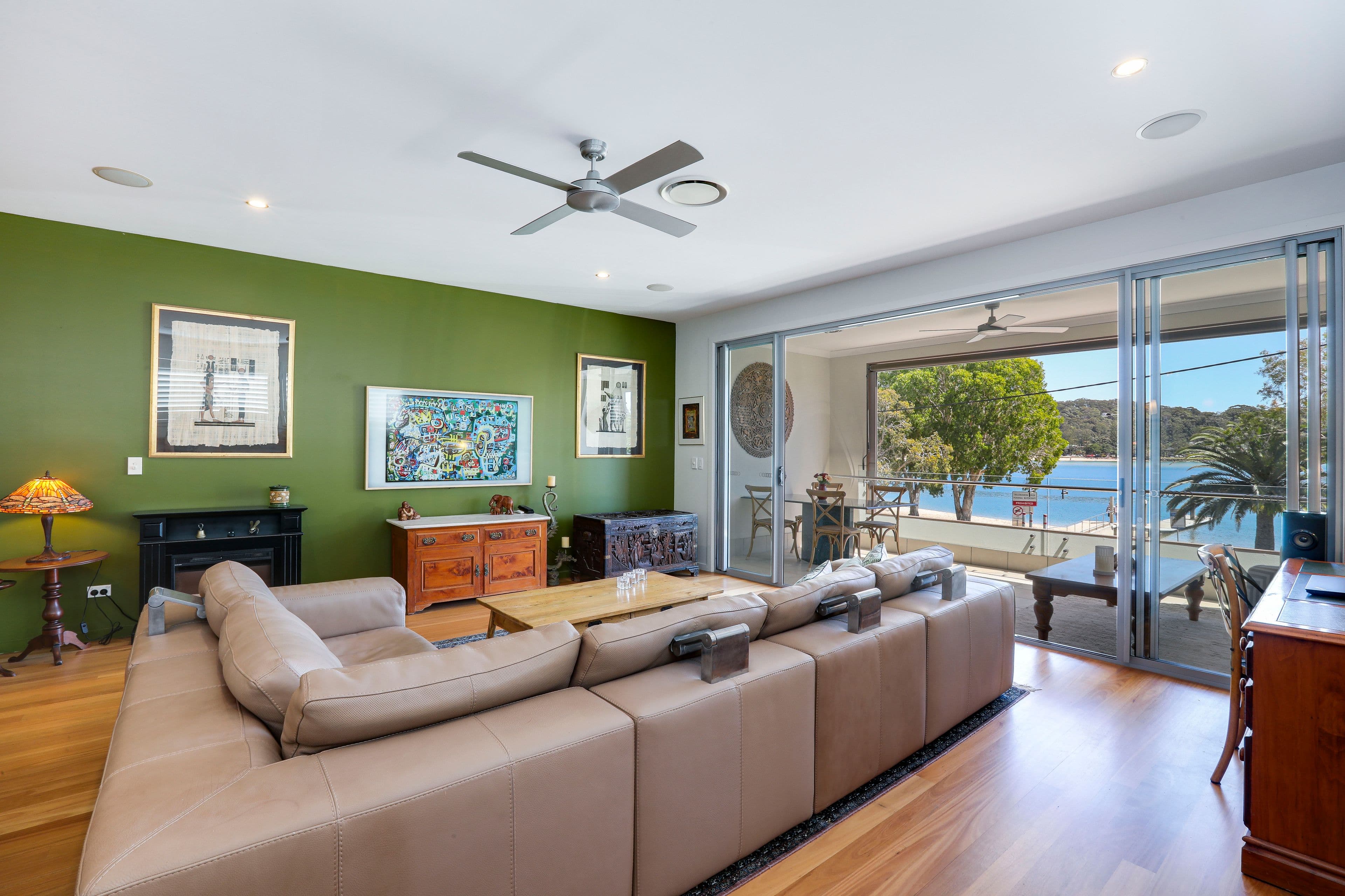 10 Murlong Crescent, Palm Beach QLD 4221, Palm Beach - Thumbnail 2