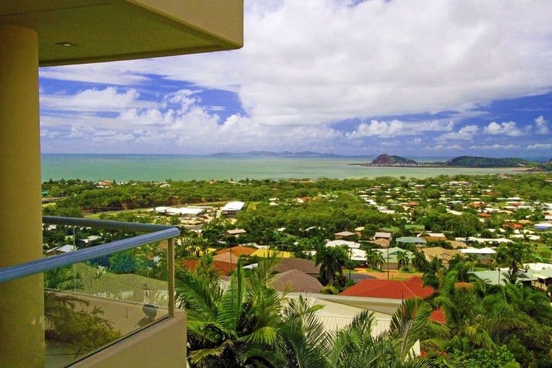 33 Banksia Place, YEPPOON QLD 4703, Yeppoon - Thumbnail 2