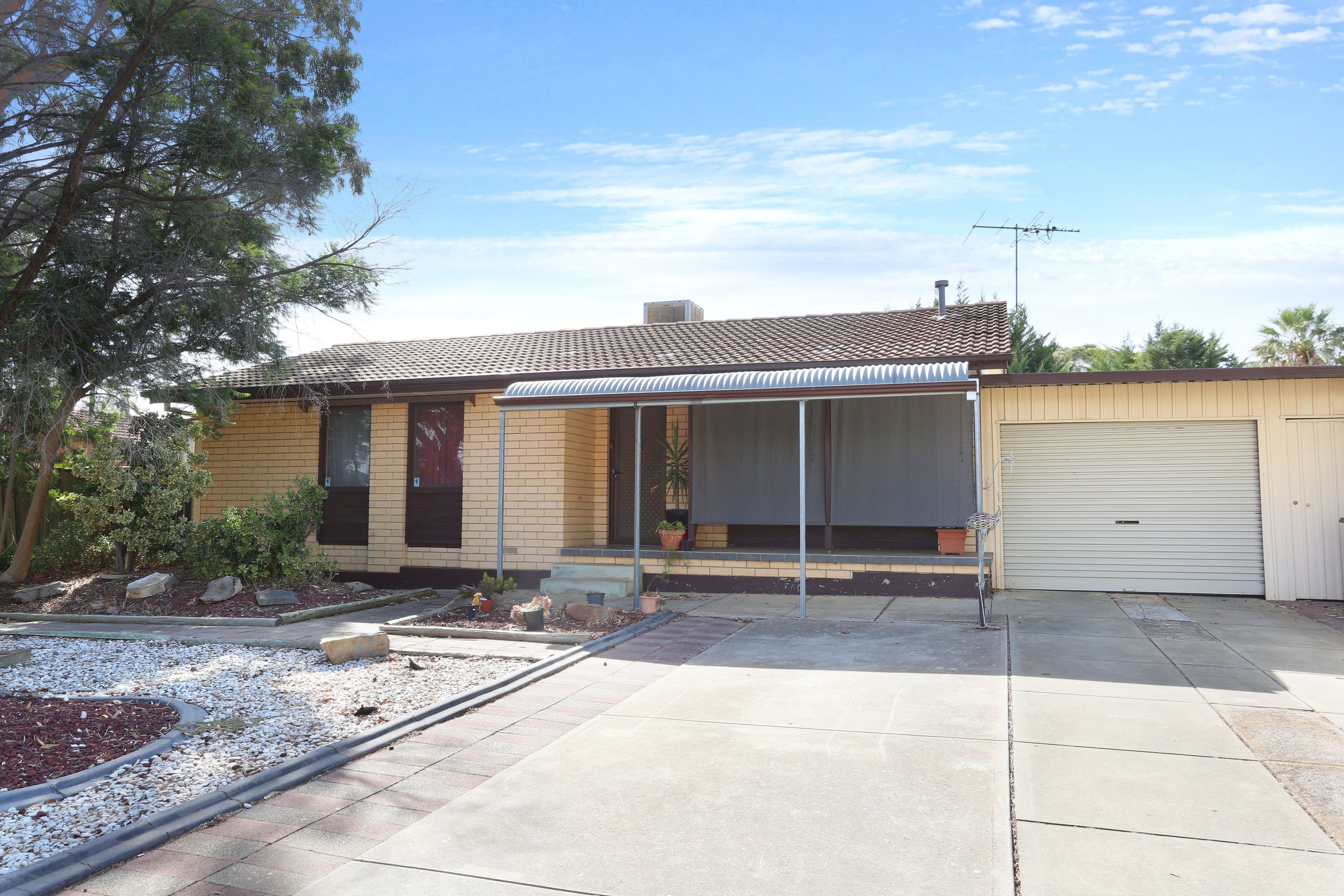 15 Hawker Crescent, Elizabeth East SA 5112, Elizabeth East - Image 1