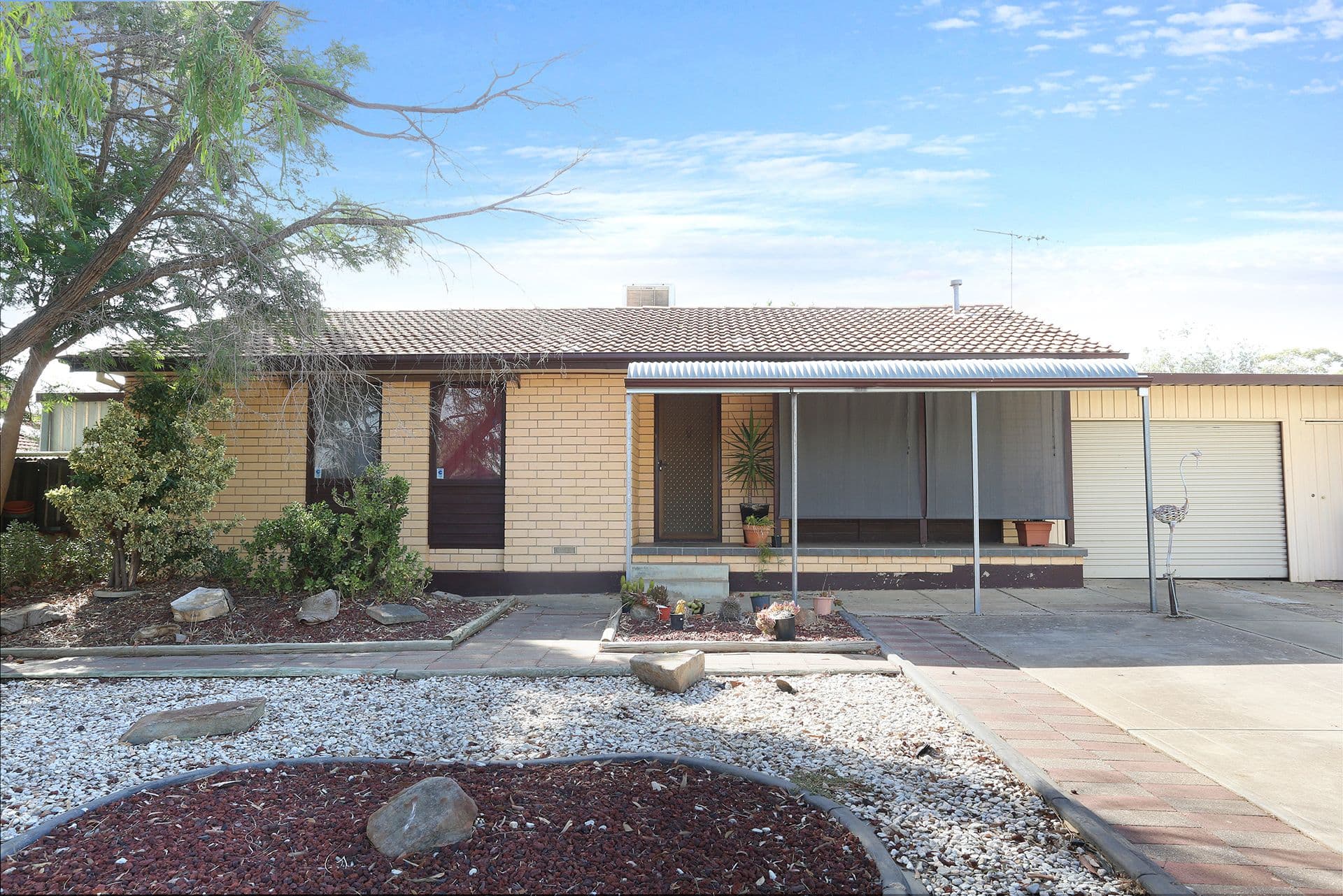 15 Hawker Crescent, Elizabeth East SA 5112, Elizabeth East - Thumbnail 2