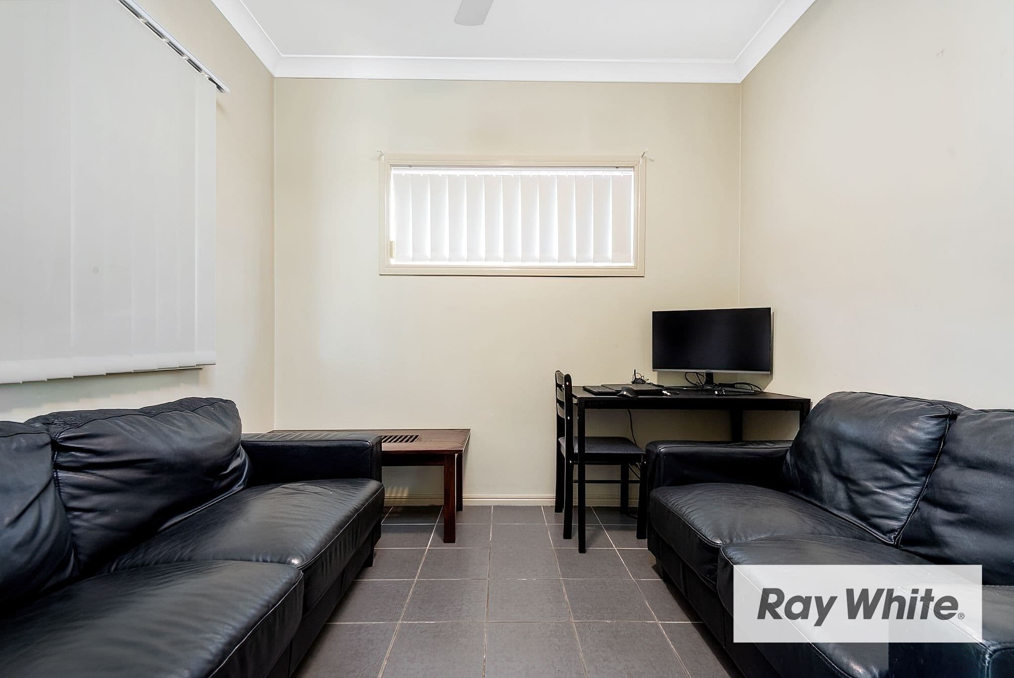 21 Hyde Place, Forest Lake QLD 4078, Forest Lake - Thumbnail 3