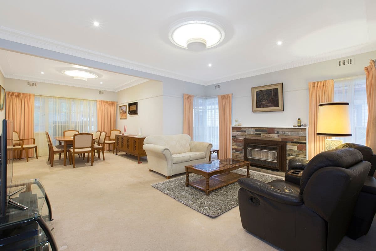 18 Spark Street, Murrumbeena VIC 3163, Murrumbeena - Thumbnail 2