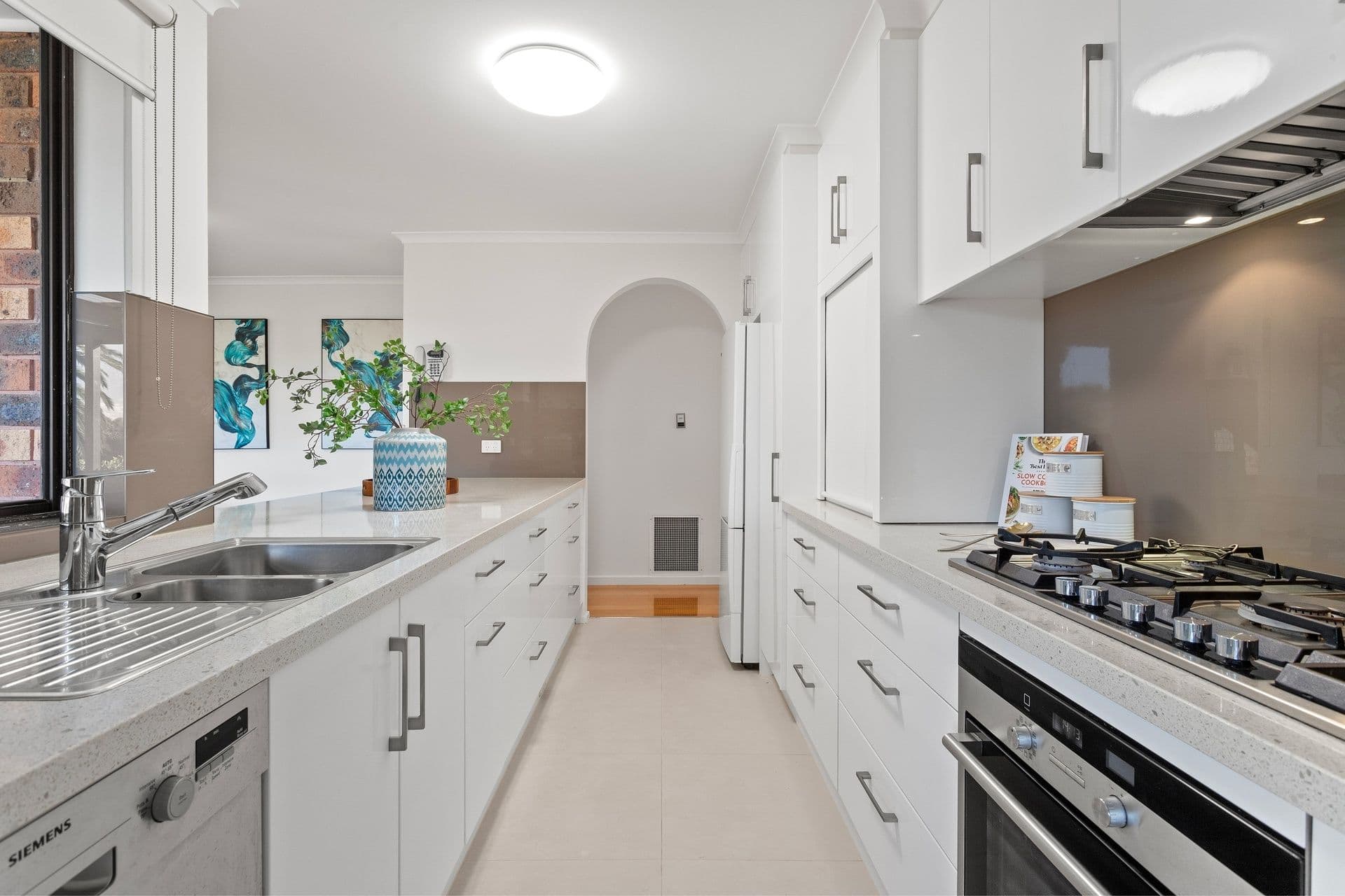 8 Renbold Place, Mulgrave VIC 3170, Mulgrave - Thumbnail 3