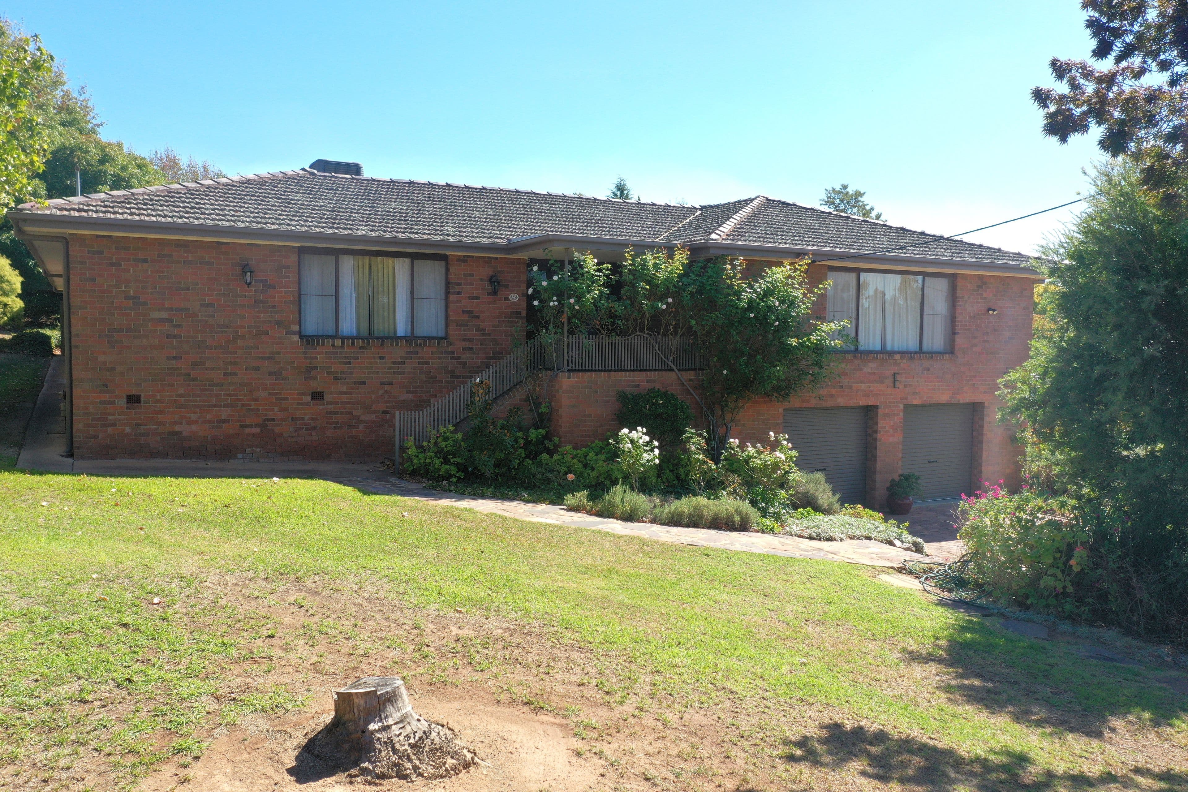 25 Cowper Street, Young NSW 2594, Young - Thumbnail 4