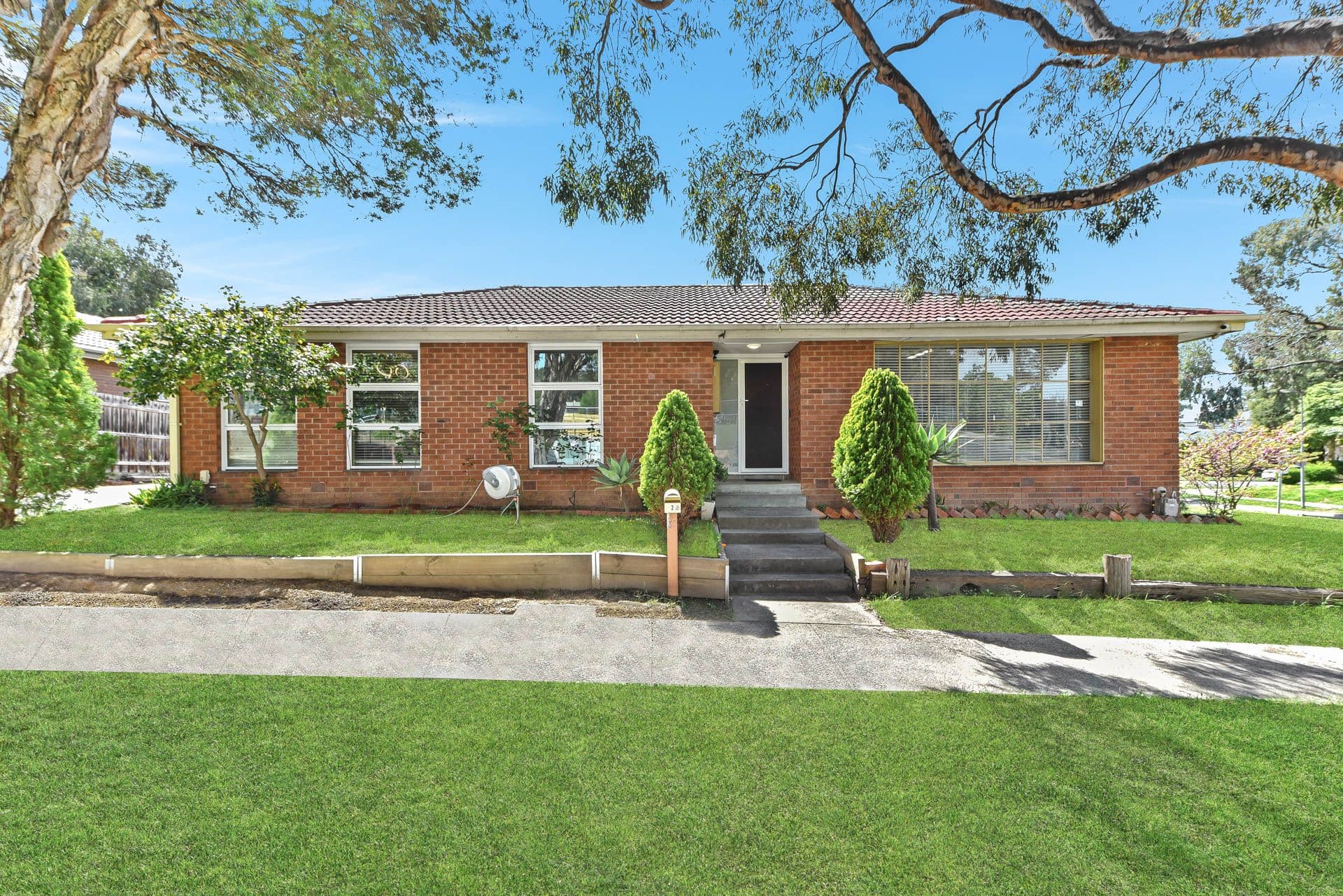 2 Crestdale Road, Wantirna VIC 3152, Wantirna - Image 1