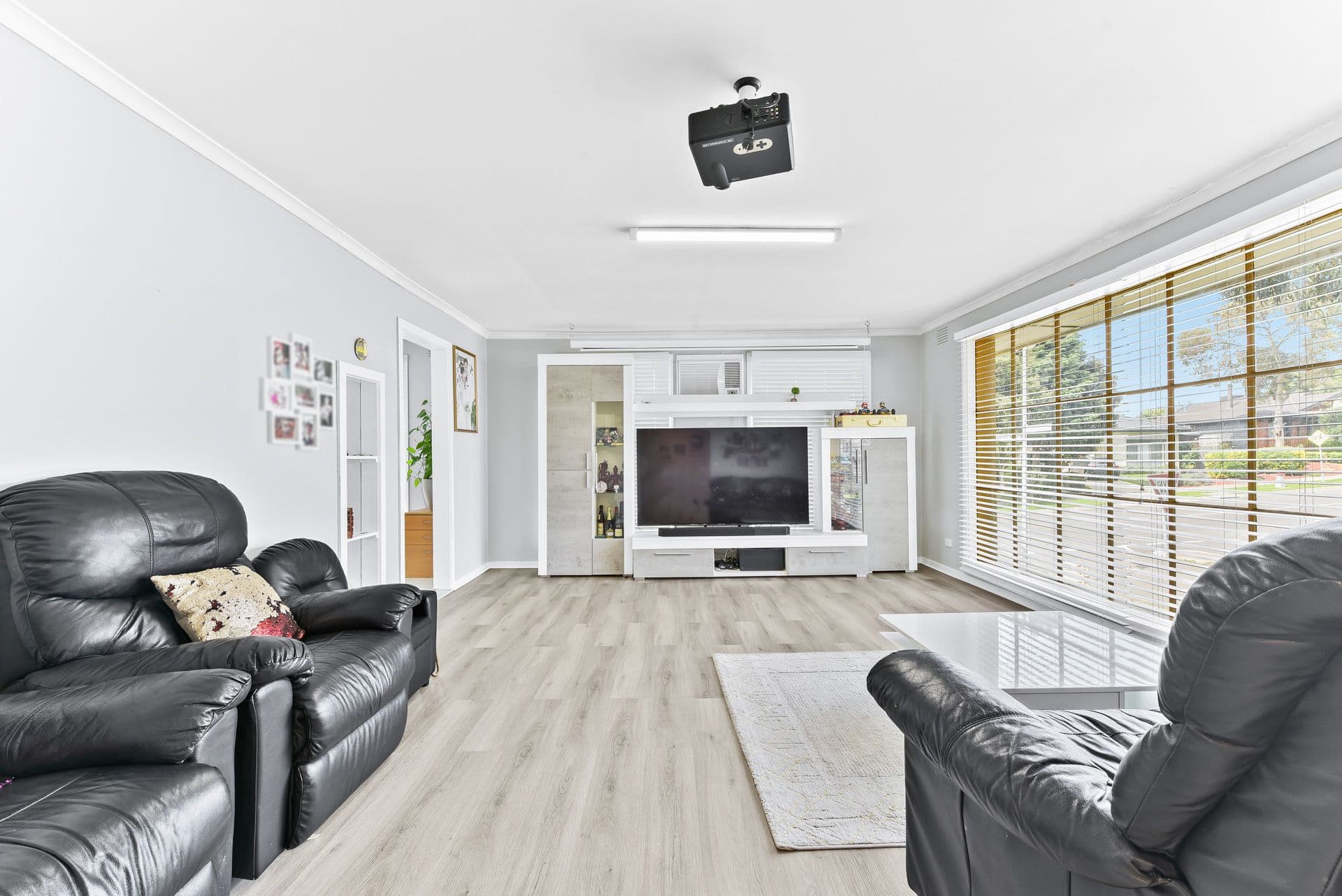2 Crestdale Road, Wantirna VIC 3152, Wantirna - Thumbnail 5