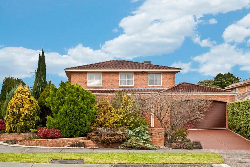 2 Daryl Avenue, GLEN WAVERLEY VIC 3150, Glen Waverley - Image 1