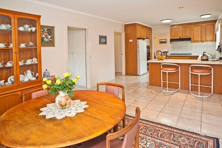 2 Daryl Avenue, GLEN WAVERLEY VIC 3150, Glen Waverley - Thumbnail 3