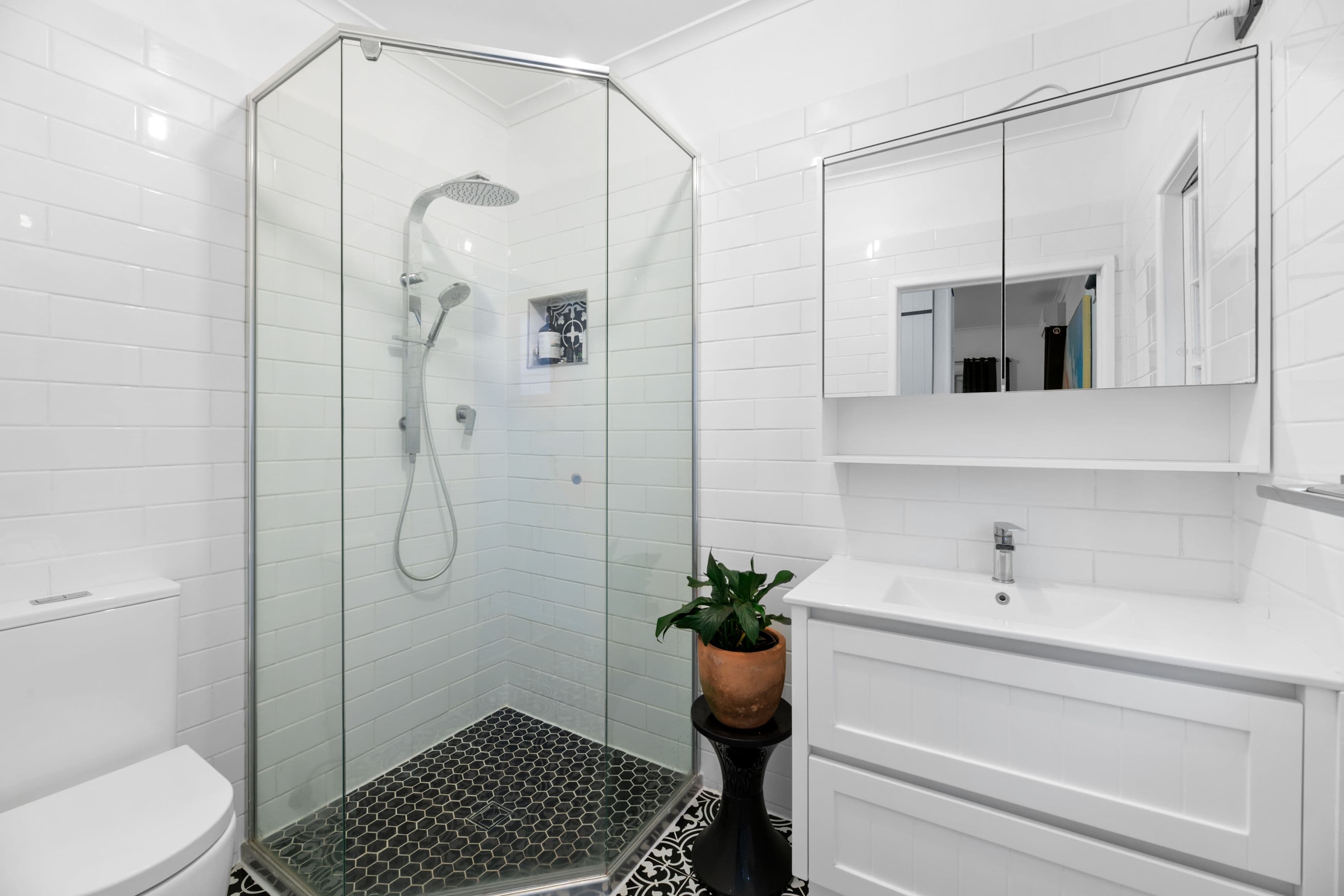 80 King Street, Woody Point QLD 4019, Woody Point - Thumbnail 7