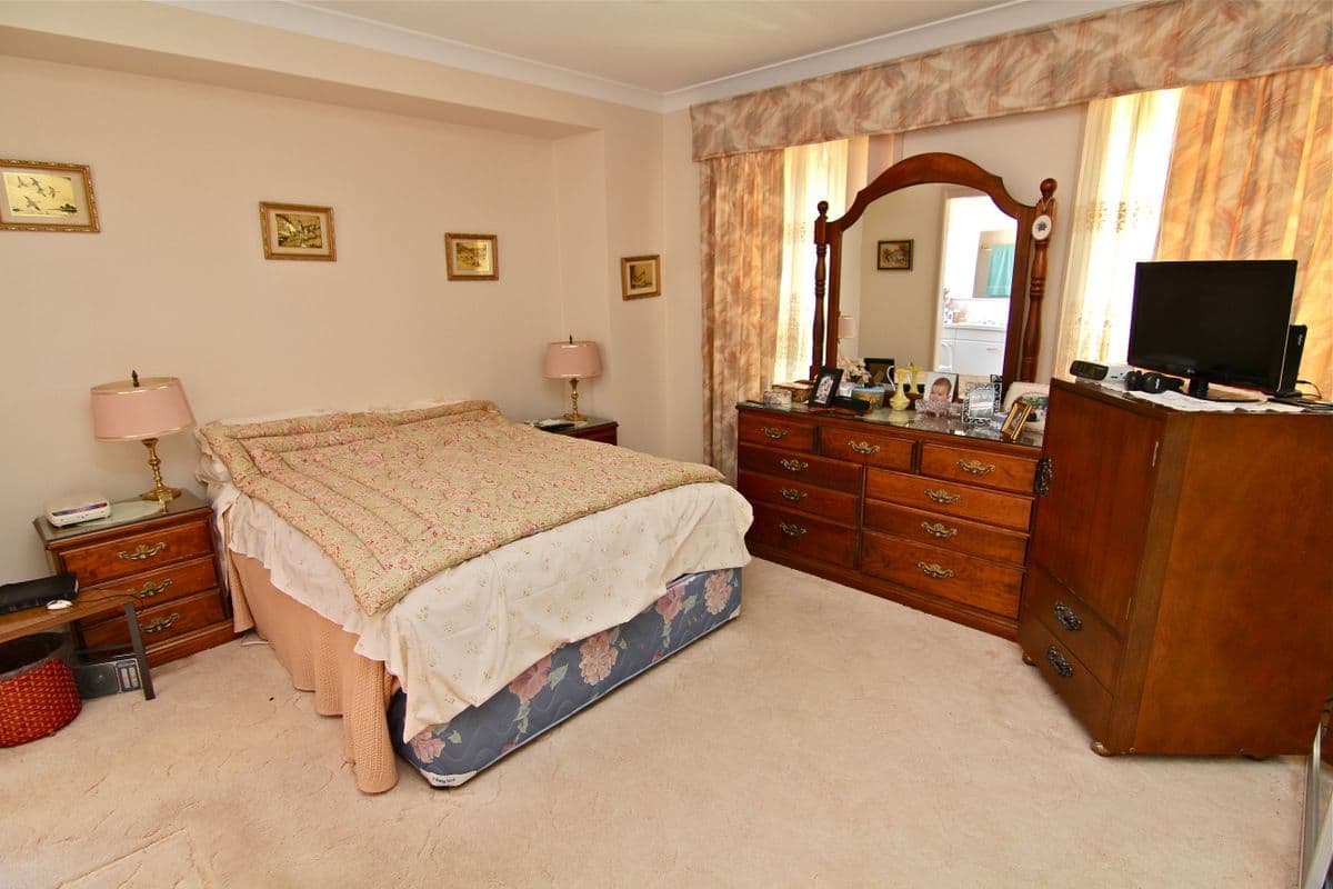 52 Allandale Road, GREEN POINT NSW 2251, Green Point - Thumbnail 6