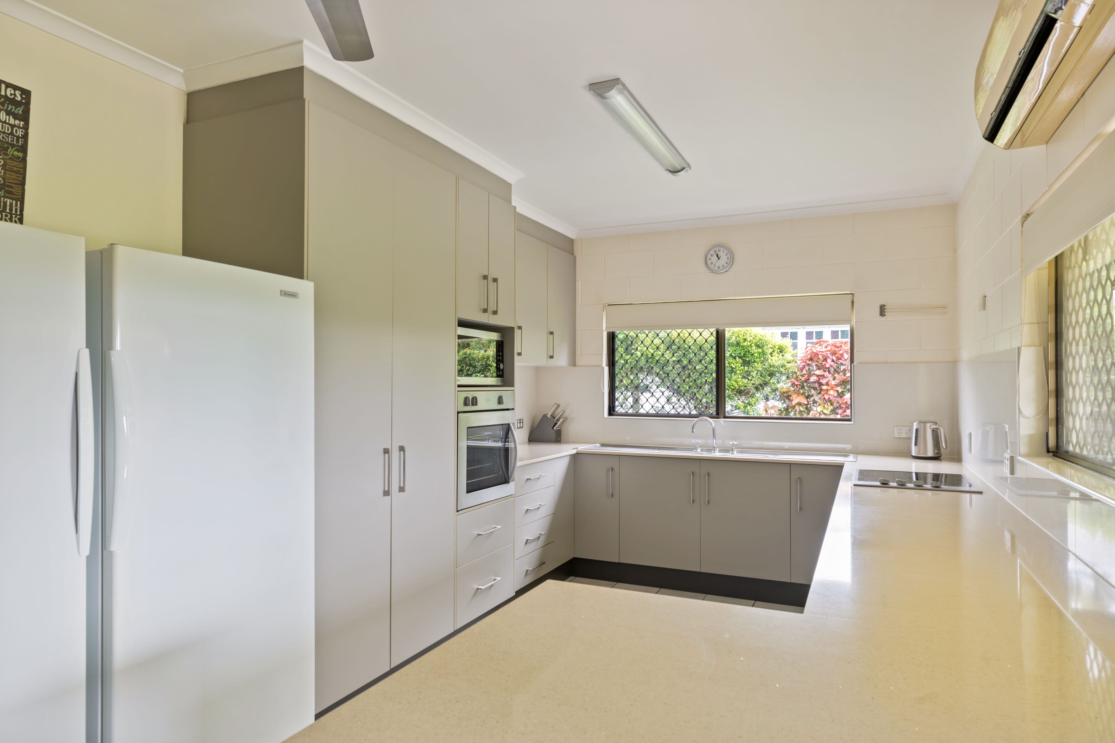3 Jack Street, Mossman QLD 4873, Mossman - Thumbnail 2
