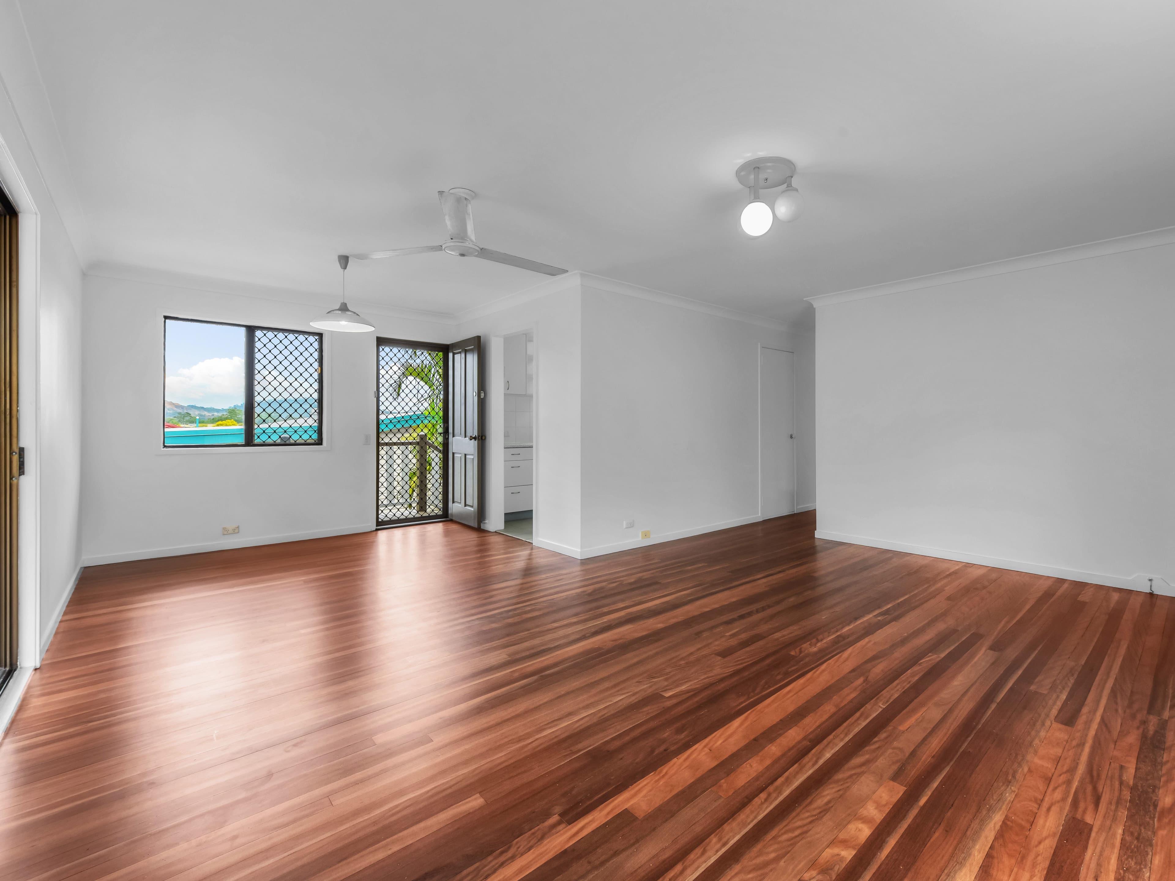 73 Minto Crescent, Arana Hills QLD 4054, Arana Hills - Thumbnail 6