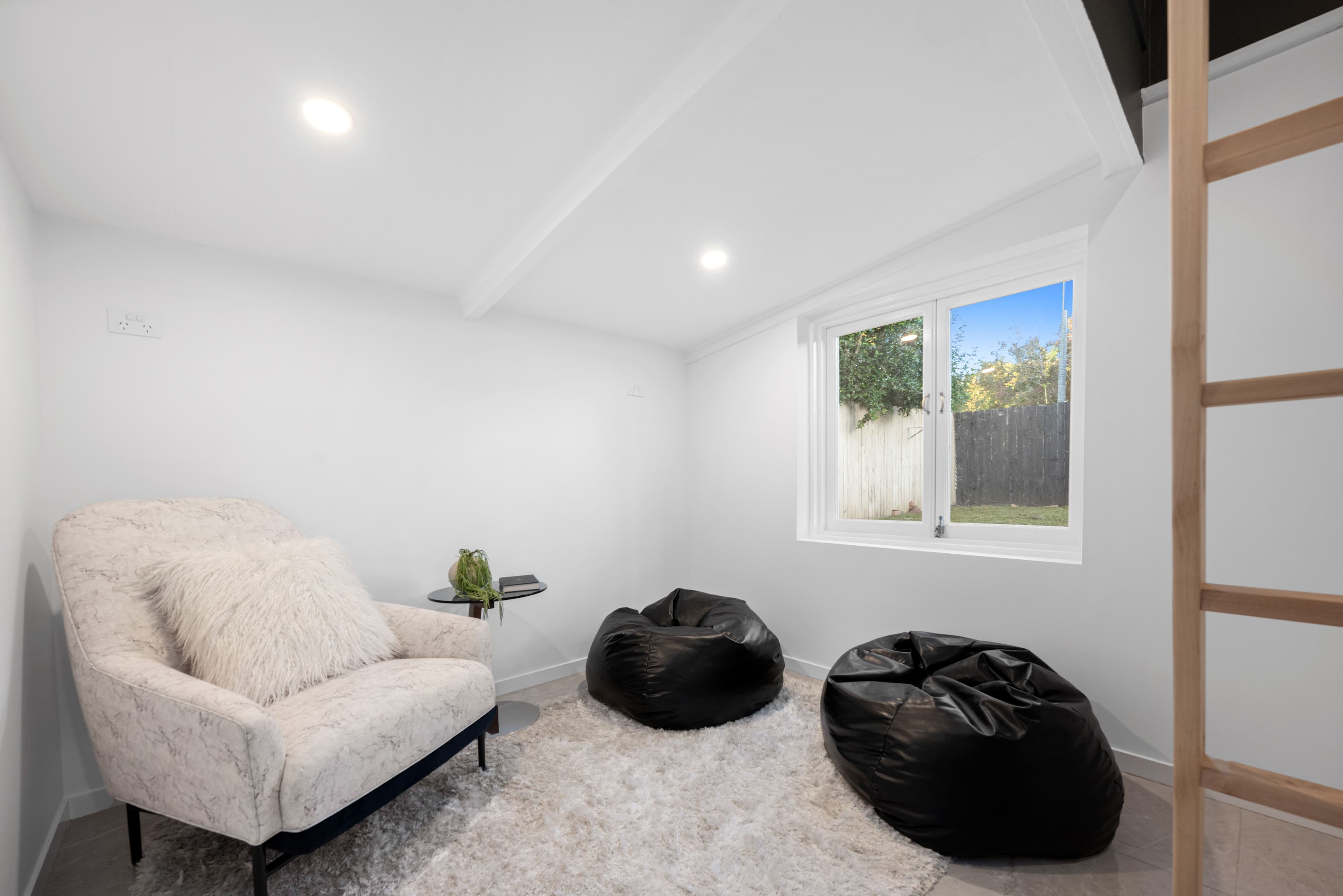 6 Devonhill Street, The Gap QLD 4061, The Gap - Thumbnail 8