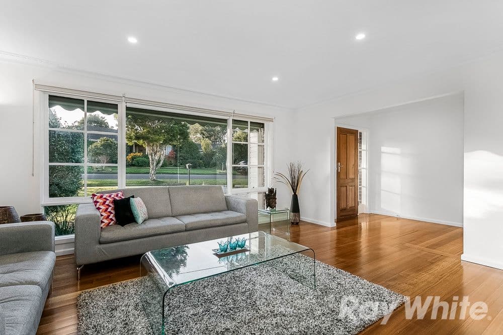 16 Neera Court, Glen Waverley VIC 3150, Glen Waverley - Thumbnail 4