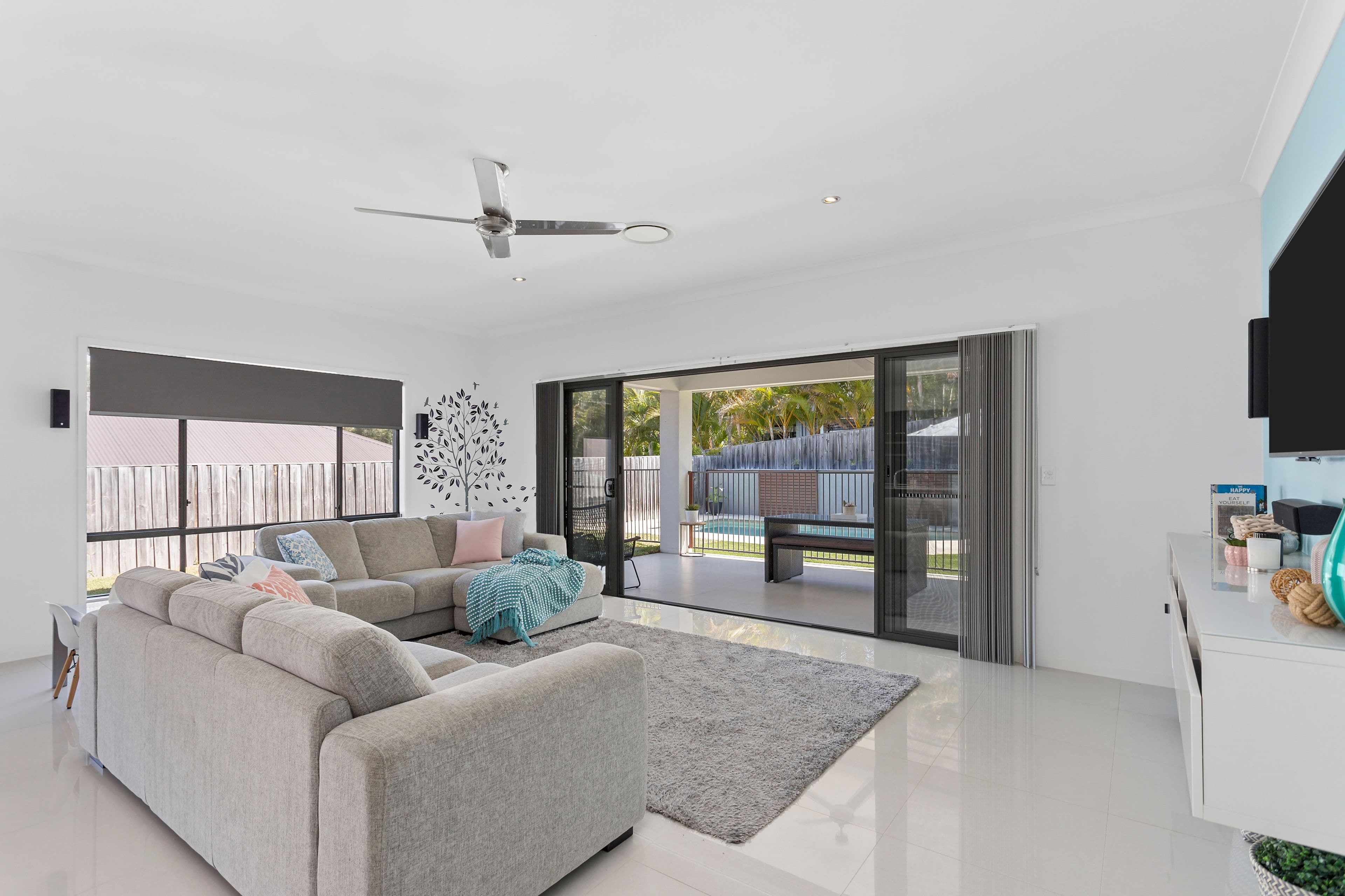 21 Grasslands Crescent, Reedy Creek QLD 4227, Reedy Creek - Thumbnail 2