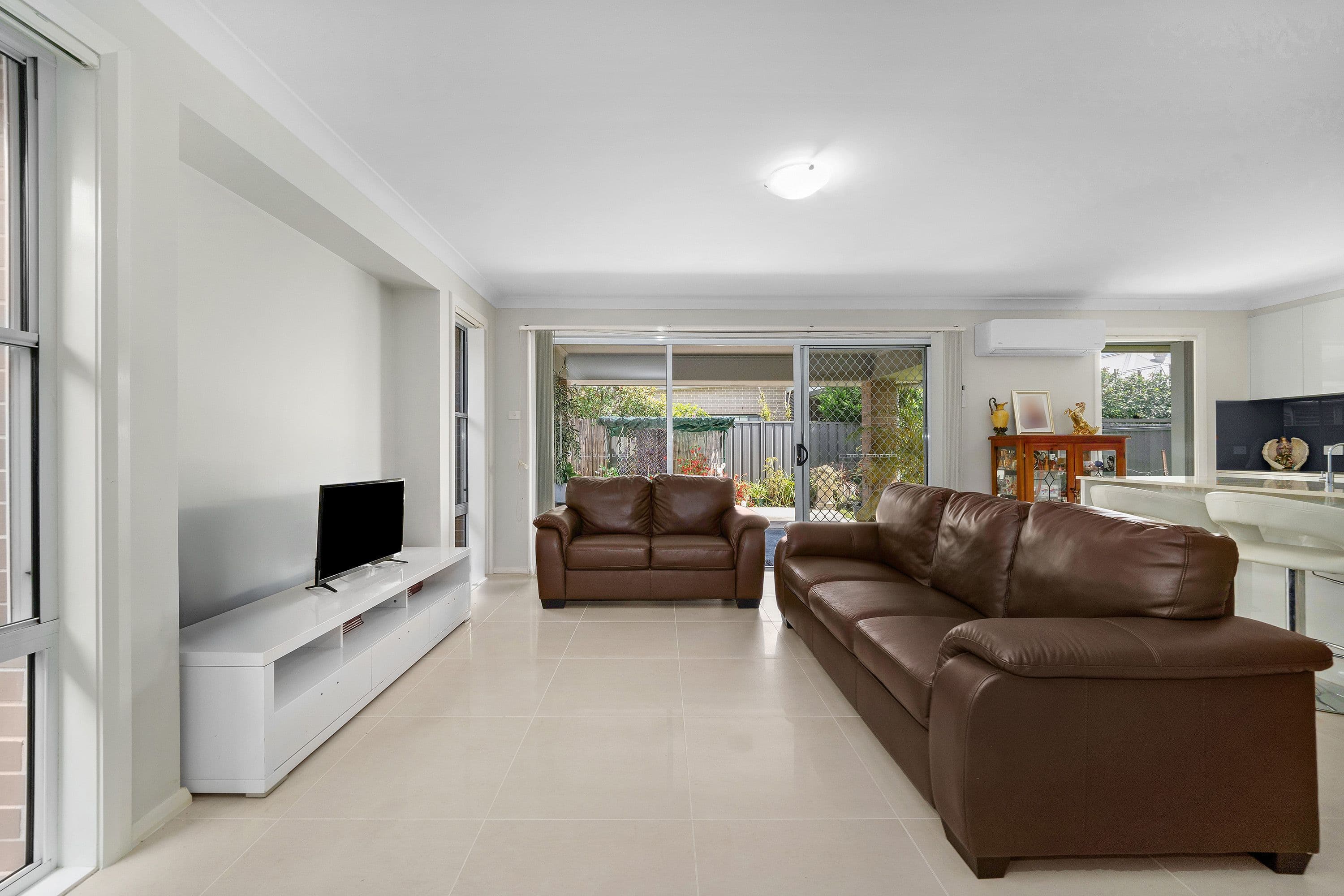 11 Oriri Avenue, Glenmore Park NSW 2745, Glenmore Park - Thumbnail 5