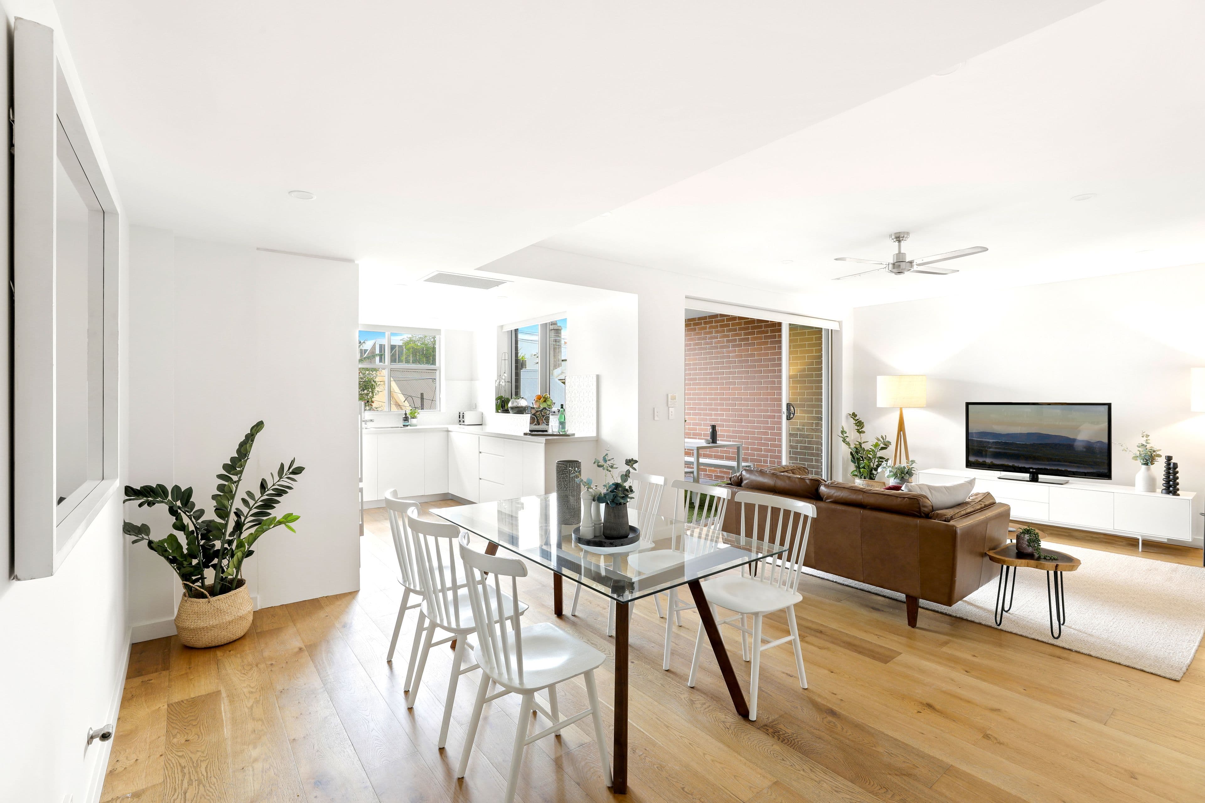 60 Hutchinson Street, St Peters NSW 2044, St Peters - Thumbnail 2