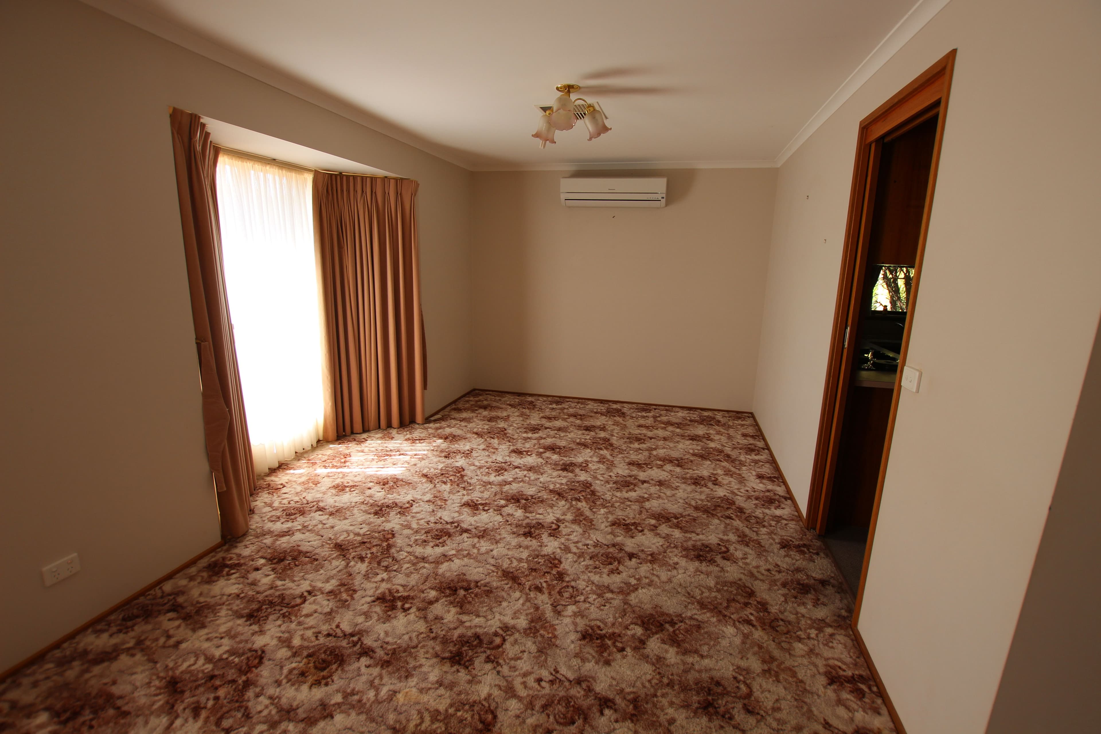 15 Phillip Street, Rochester VIC 3561, Rochester - Thumbnail 5