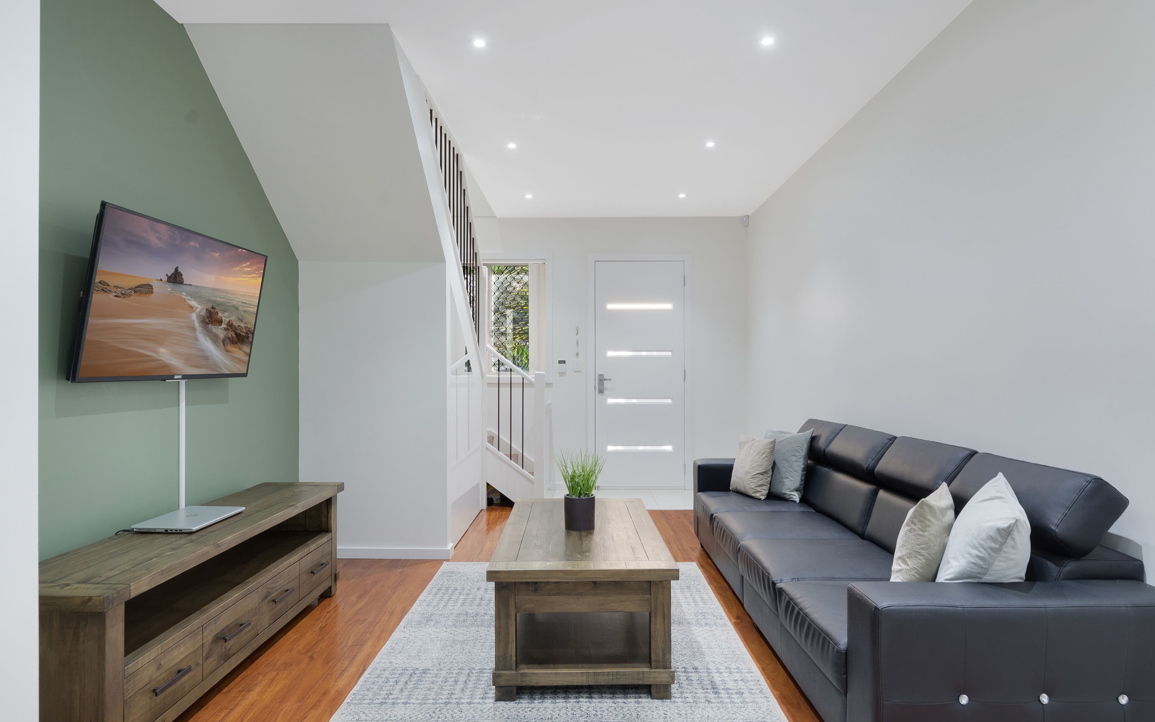 1 Harold Street, Macquarie Fields NSW 2564, Macquarie Fields - Thumbnail 2