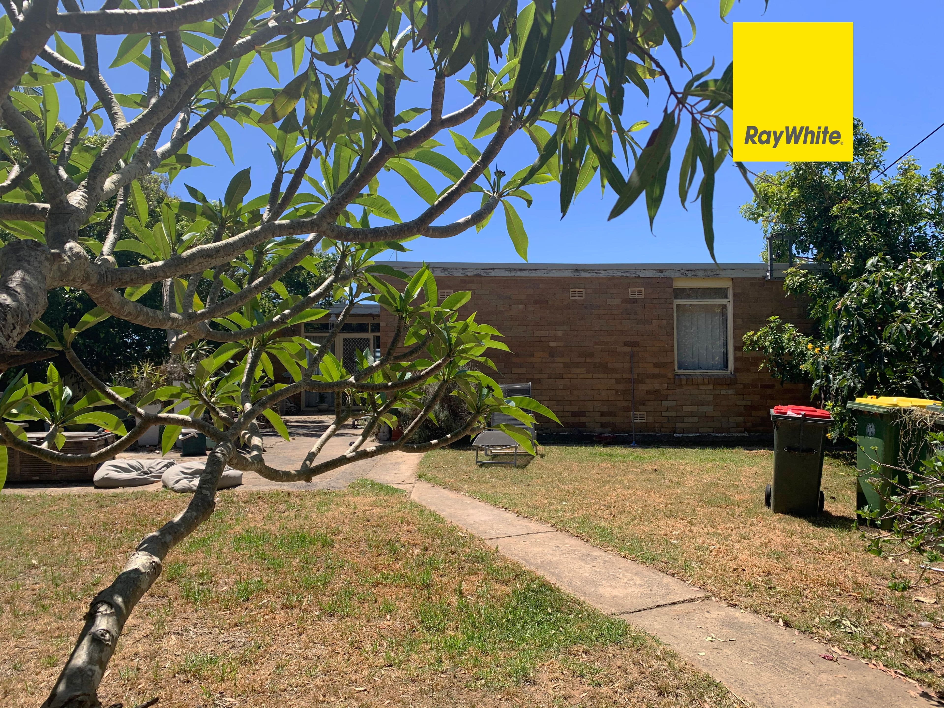 106 Eric Street, Bundeena NSW 2230, Bundeena - Thumbnail 2