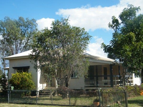 8 Wood Street, CHINCHILLA QLD 4413, Chinchilla - Thumbnail 2