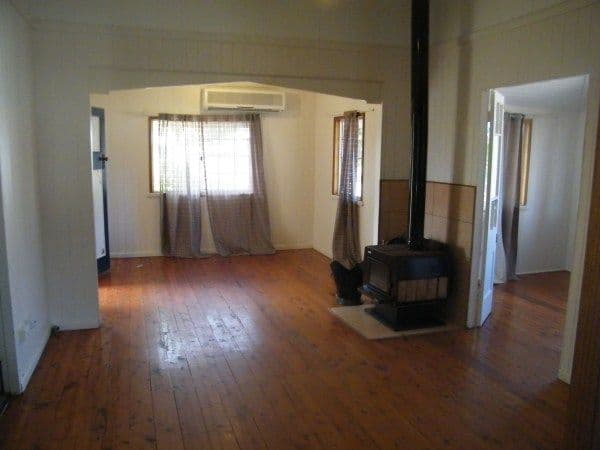 8 Wood Street, CHINCHILLA QLD 4413, Chinchilla - Thumbnail 3