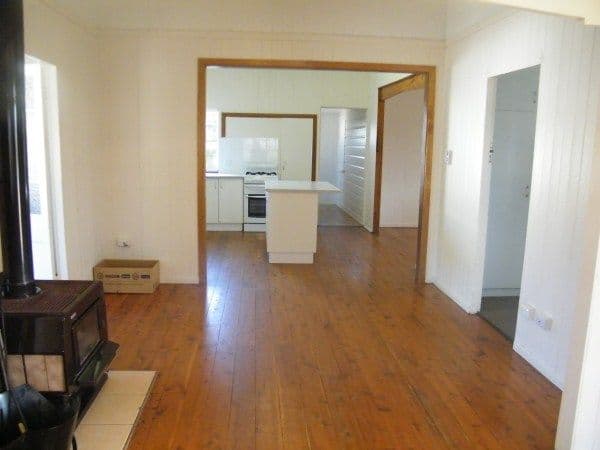 8 Wood Street, CHINCHILLA QLD 4413, Chinchilla - Thumbnail 7