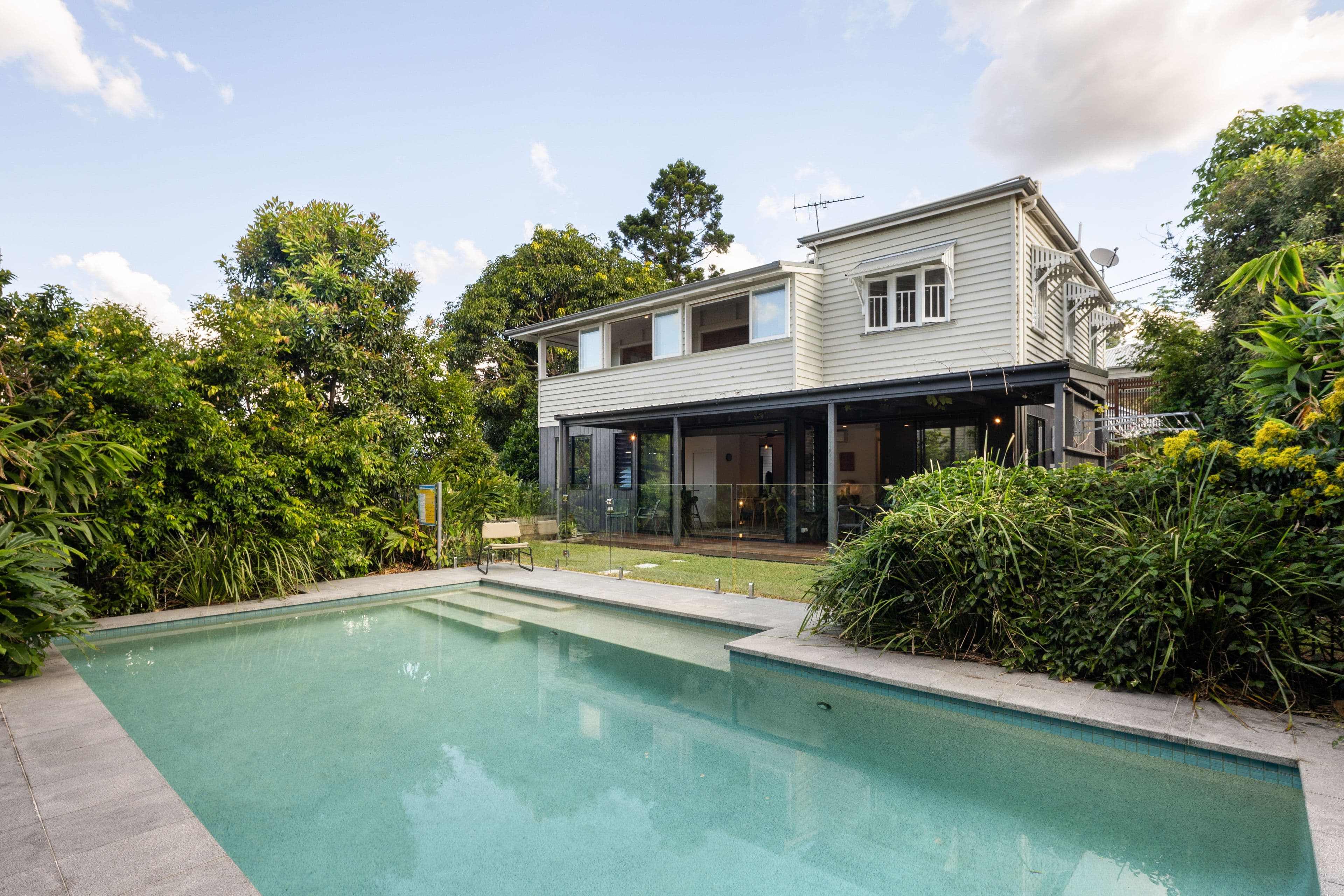 74 Sixth Avenue, Bardon QLD 4065, Bardon - Thumbnail 2