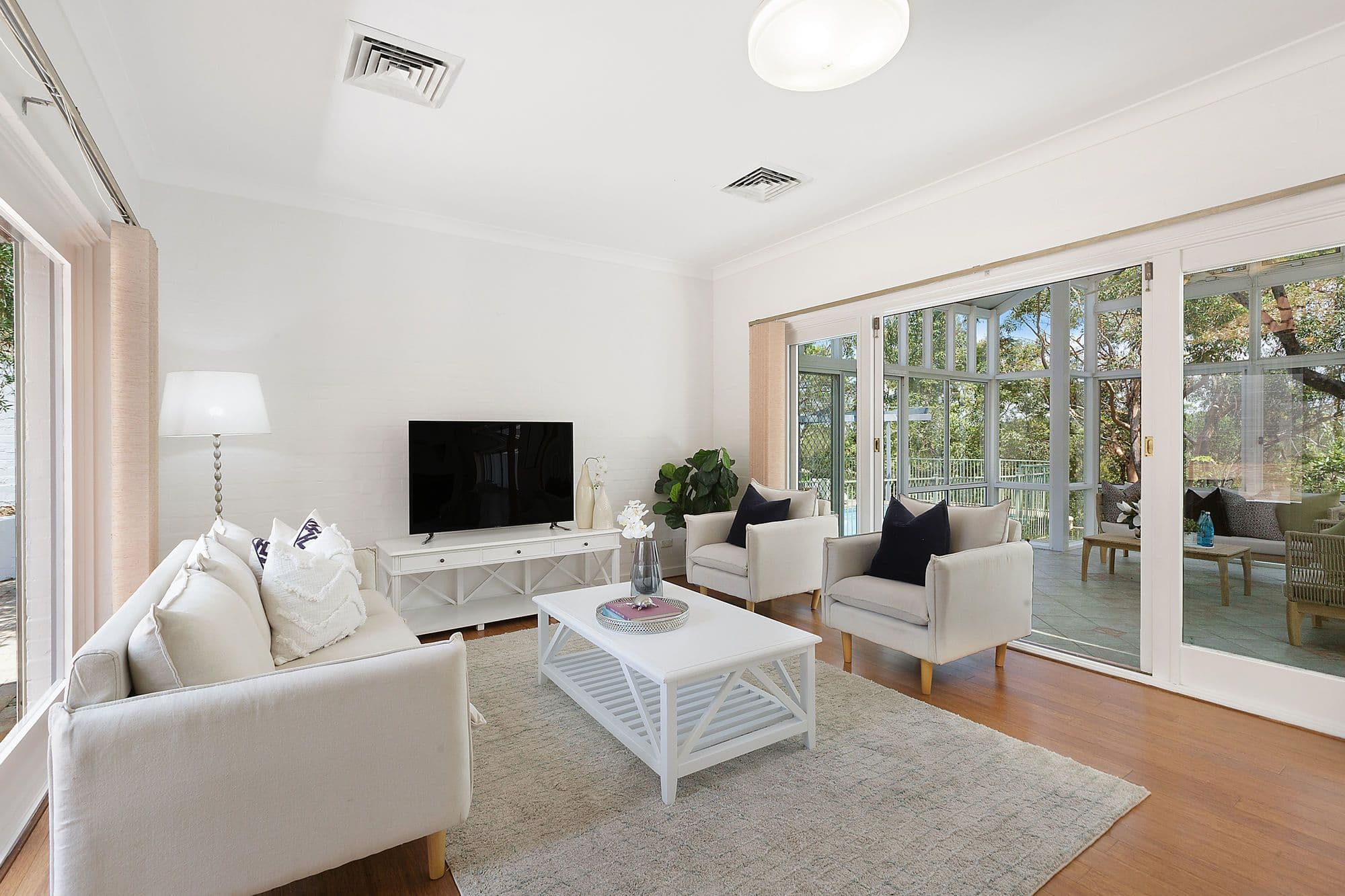 24 Farrer Place, Frenchs Forest NSW 2086, Frenchs Forest - Thumbnail 3