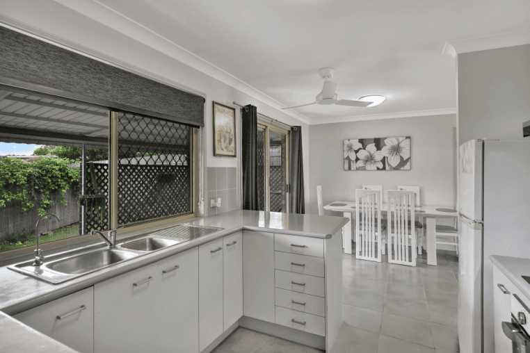 1 Trevally Place, Sandstone Point QLD 4511, Sandstone Point - Thumbnail 5