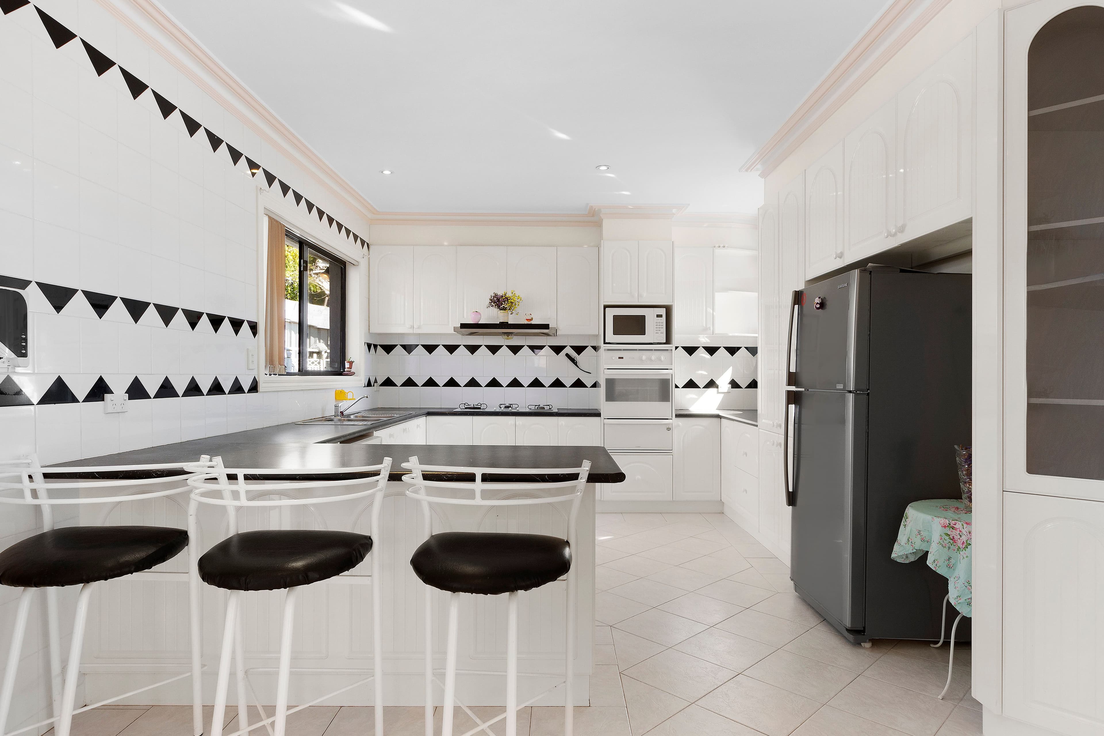 4 Blackbird Rise, Avondale Heights VIC 3034, Avondale Heights - Thumbnail 5