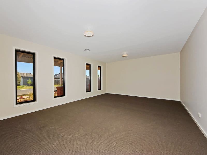 44 Larson Avenue, TARNEIT VIC 3029, Tarneit - Thumbnail 6