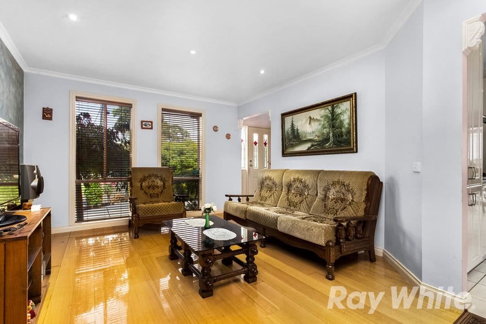 36 Elmwood Crescent, Glen Waverley VIC 3150, Glen Waverley - Thumbnail 5