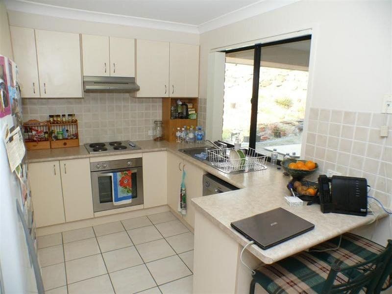 11 Kaplan Street, OXENFORD QLD 4210, Oxenford - Thumbnail 5
