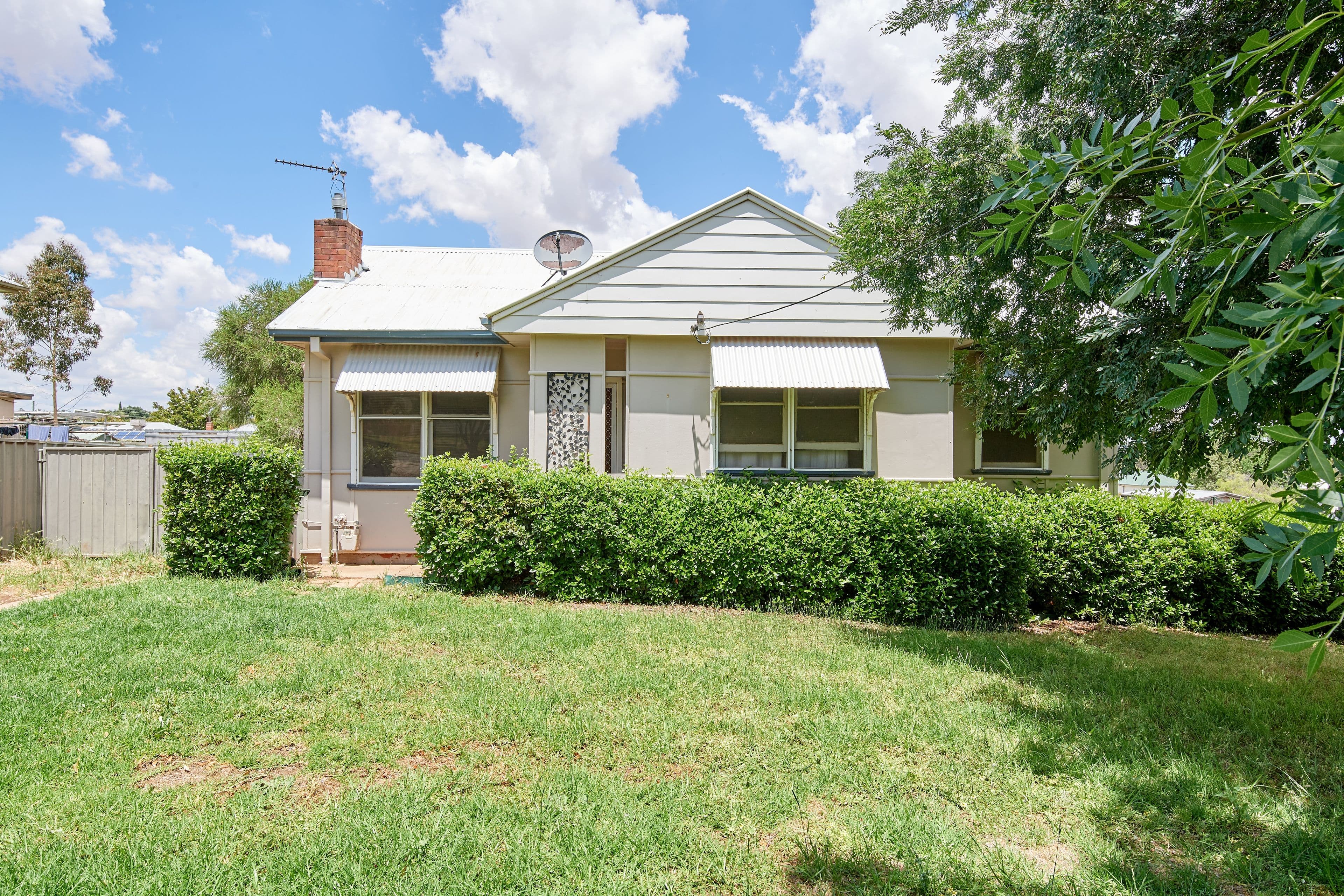 13 Lillian Street, Junee NSW 2663, Junee - Image 1