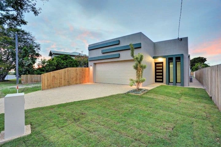 24A Avoca Street, BUNDABERG WEST QLD 4670, Bundaberg West - Image 1