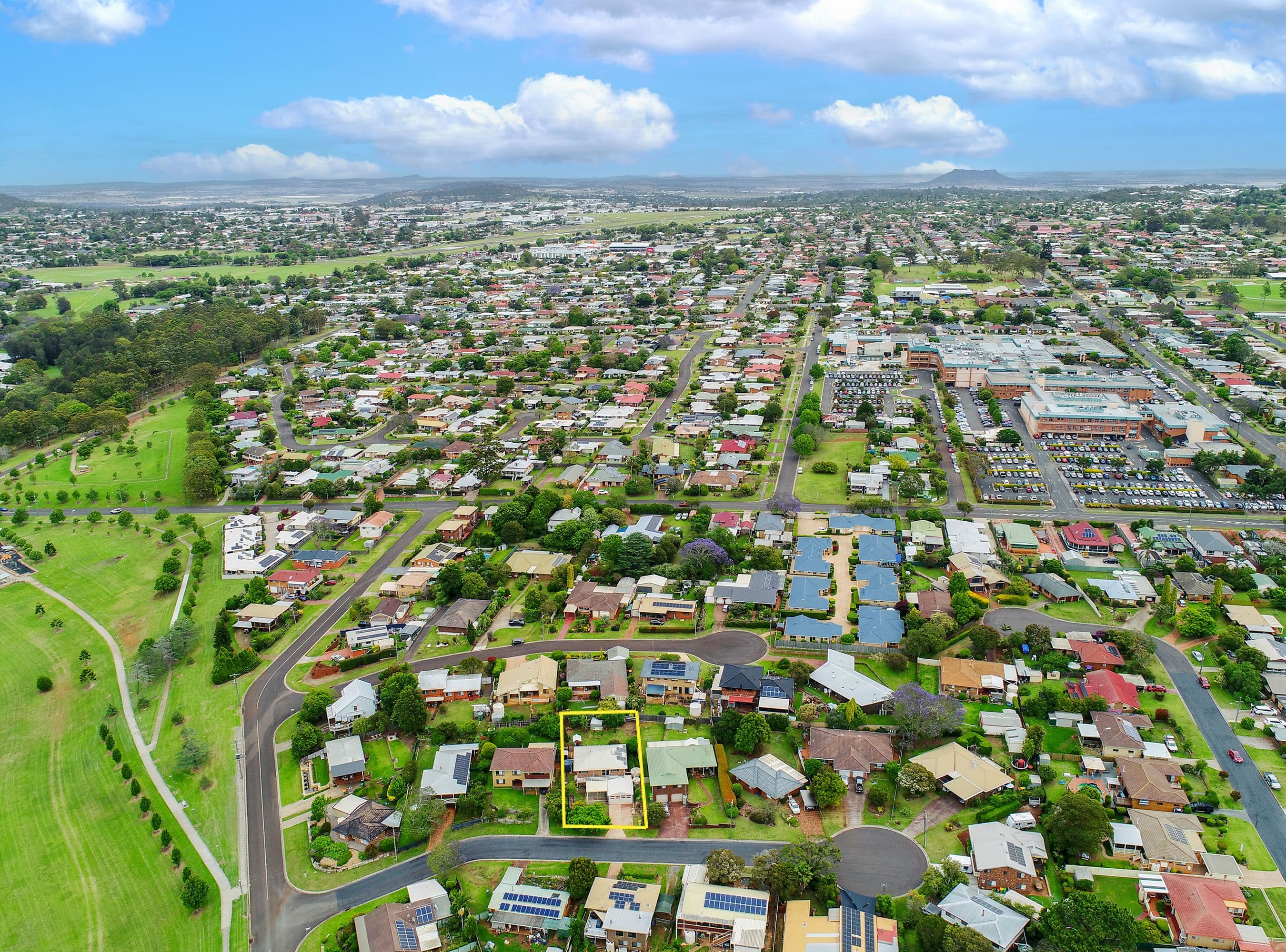 9 Ludgate Court, Rockville QLD 4350, Rockville - Thumbnail 2