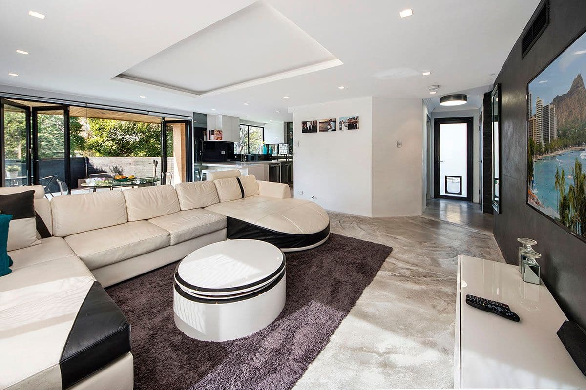 6-8 Bataan Close, Illawong NSW 2234, Illawong - Thumbnail 2