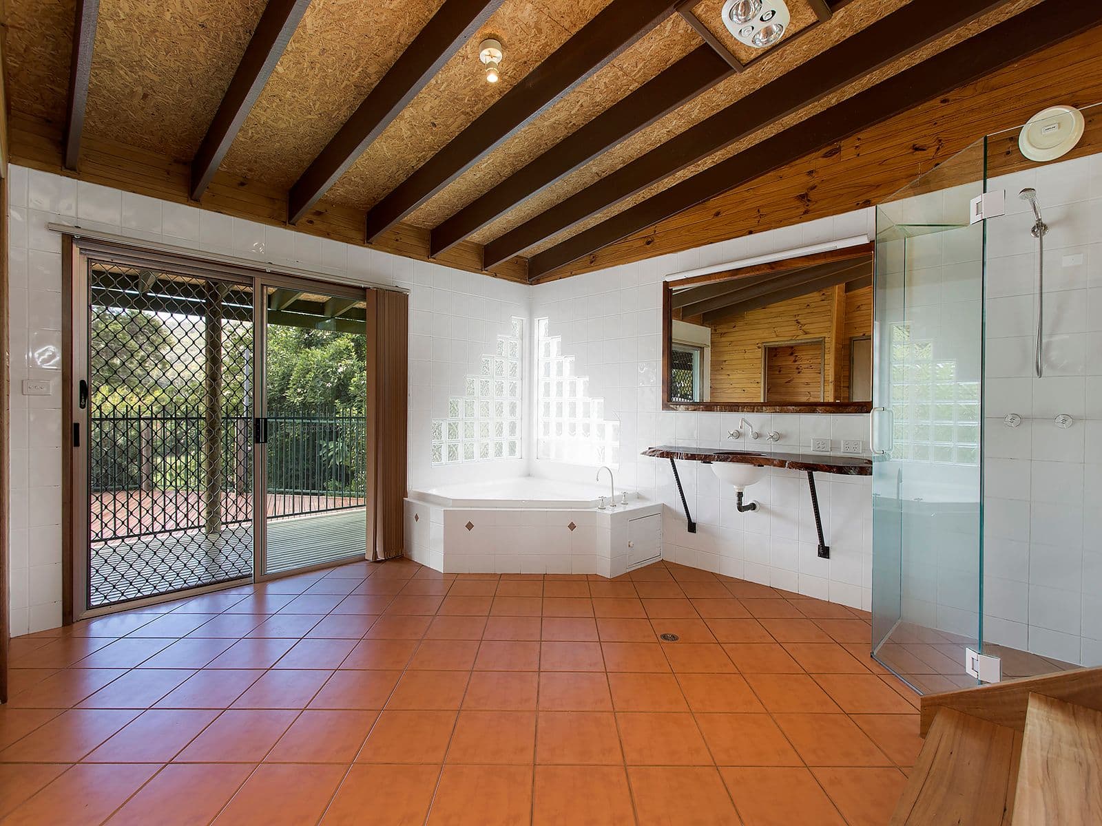 1244 Bucca Road, Bucca - Thumbnail 7