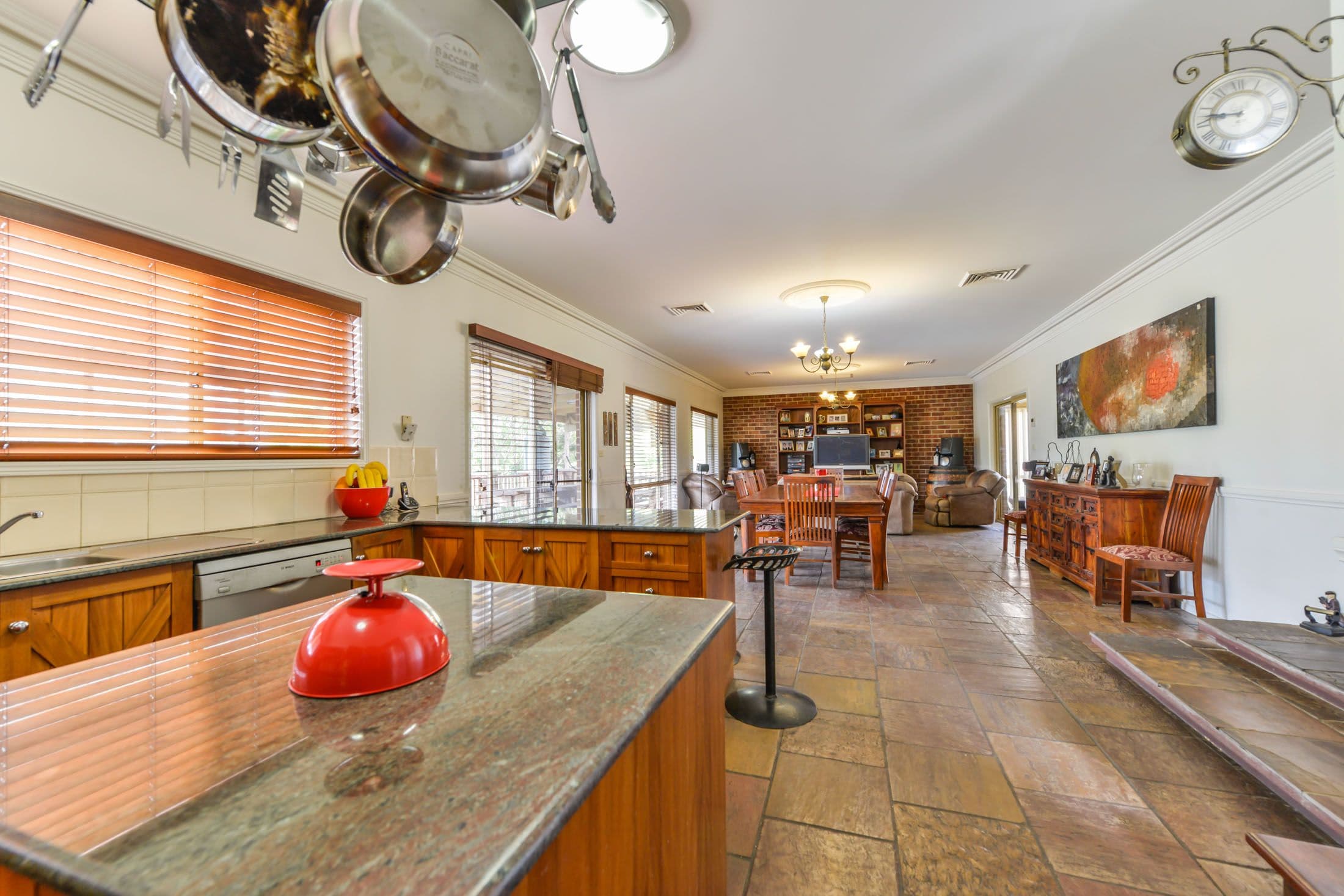 10 Matilda Place, TAMWORTH NSW 2340, Tamworth - Thumbnail 3