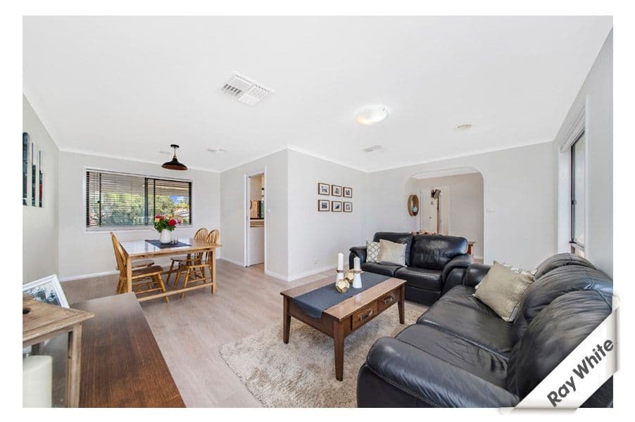 11 Tarlton Place, Bonython ACT 2905, Bonython - Thumbnail 3