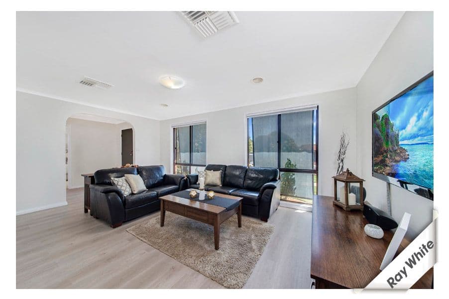 11 Tarlton Place, Bonython ACT 2905, Bonython - Thumbnail 4