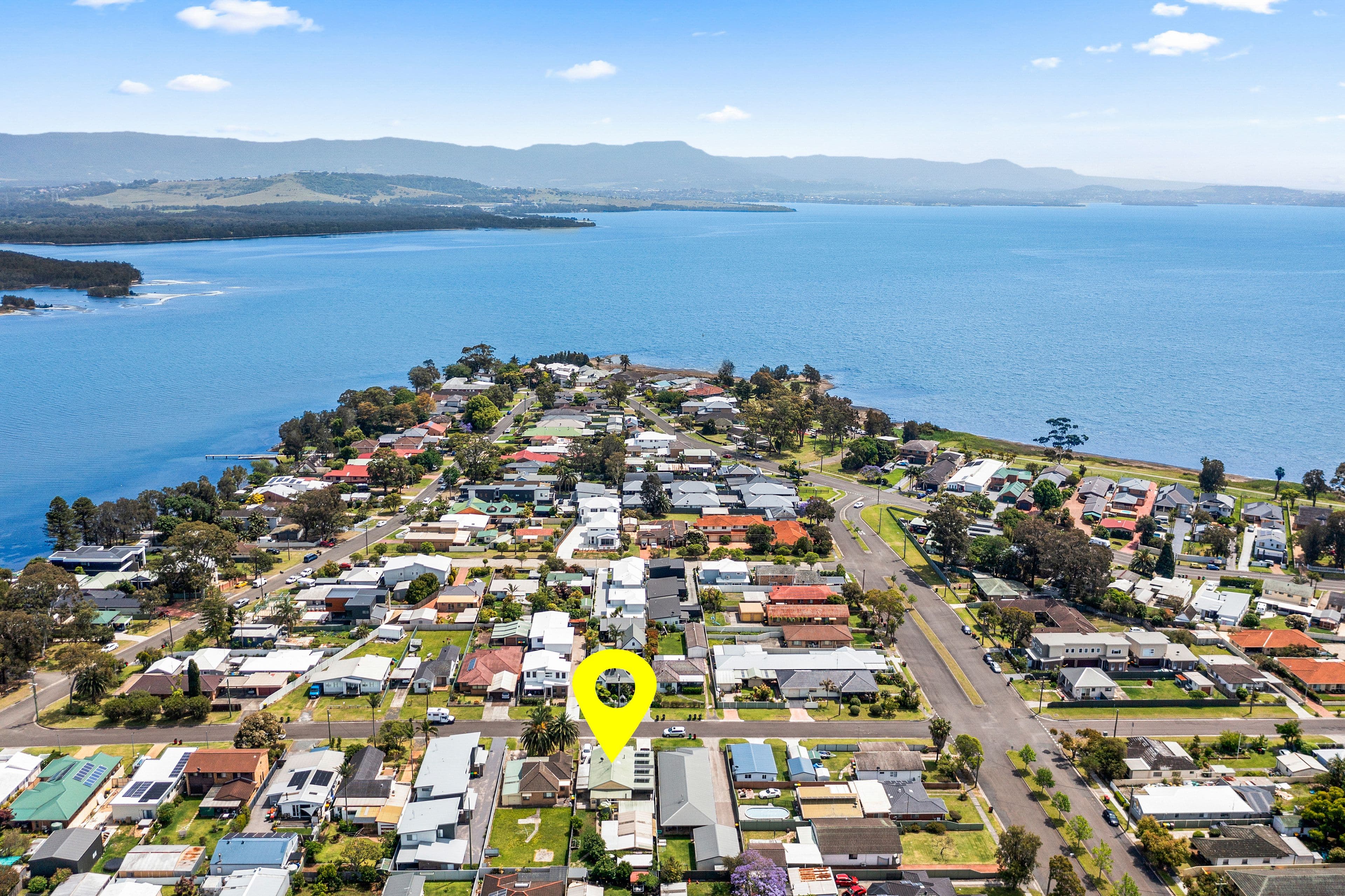 23 Lyne Street, Oak Flats NSW 2529, Oak Flats - Image 1