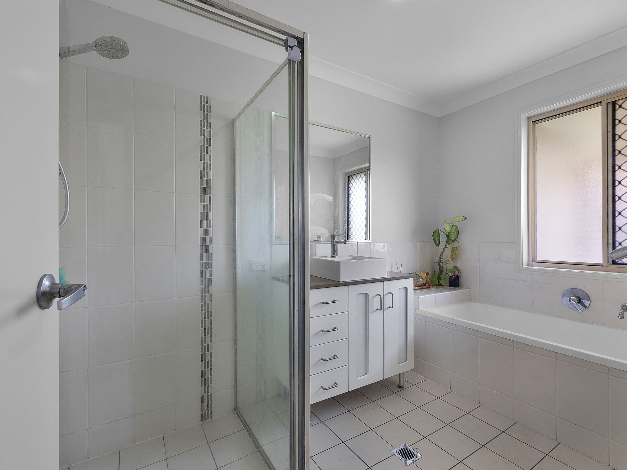 6 Patricia Place, Redbank Plains QLD 4301, Redbank Plains - Thumbnail 8