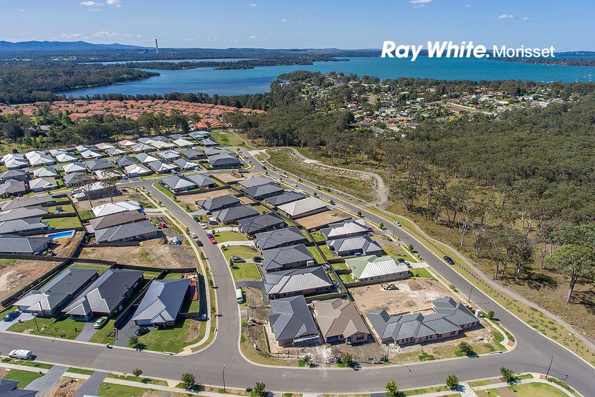 4 Stan Crescent, Bonnells Bay - Thumbnail 2