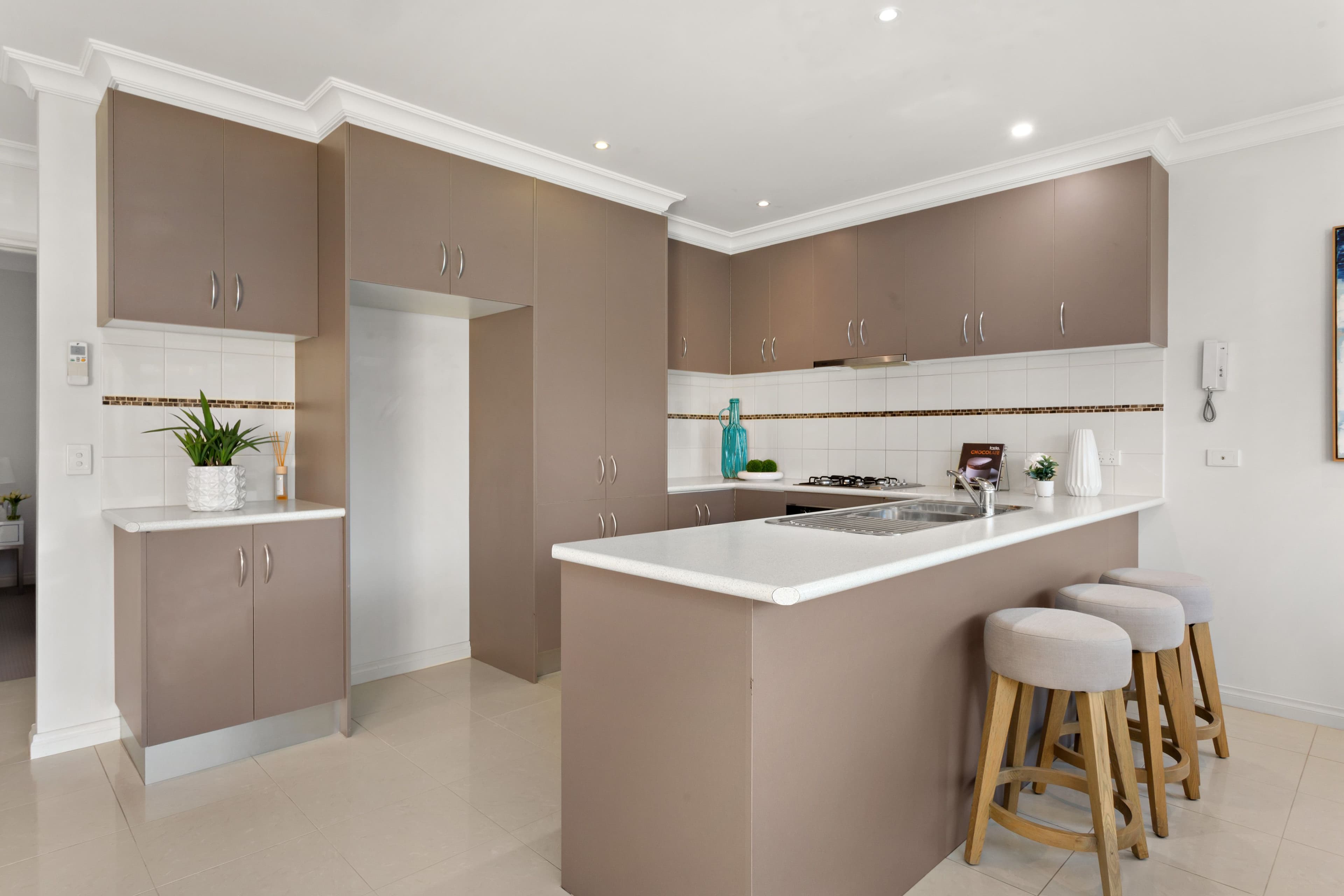 2 Grogan Court, Bayswater - Thumbnail 3