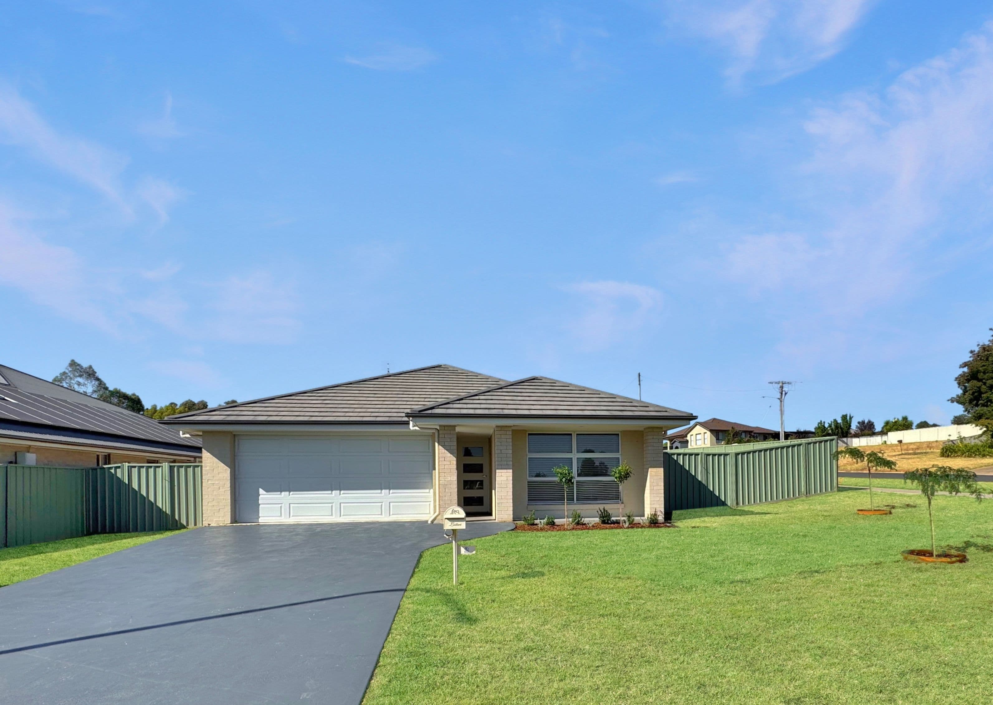 2 Francis Place, Young NSW 2594, Young - Image 1