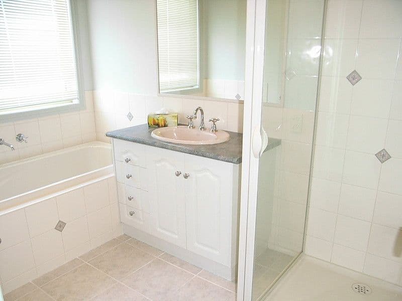 24 Brecon Court, ECHUCA VIC 3564, Echuca - Thumbnail 8