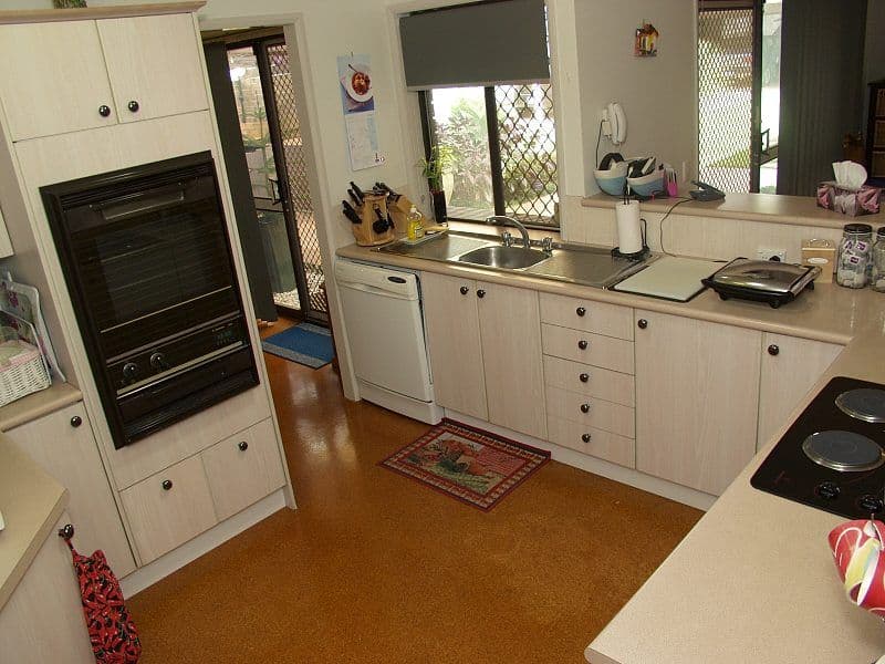 26 Bolinda Street, EIGHT MILE PLAINS QLD 4113, Eight Mile Plains - Thumbnail 3